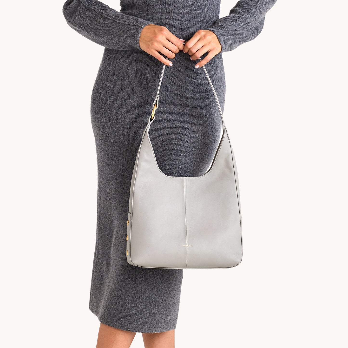 Tim-Med-Stormy-BG-Model-View