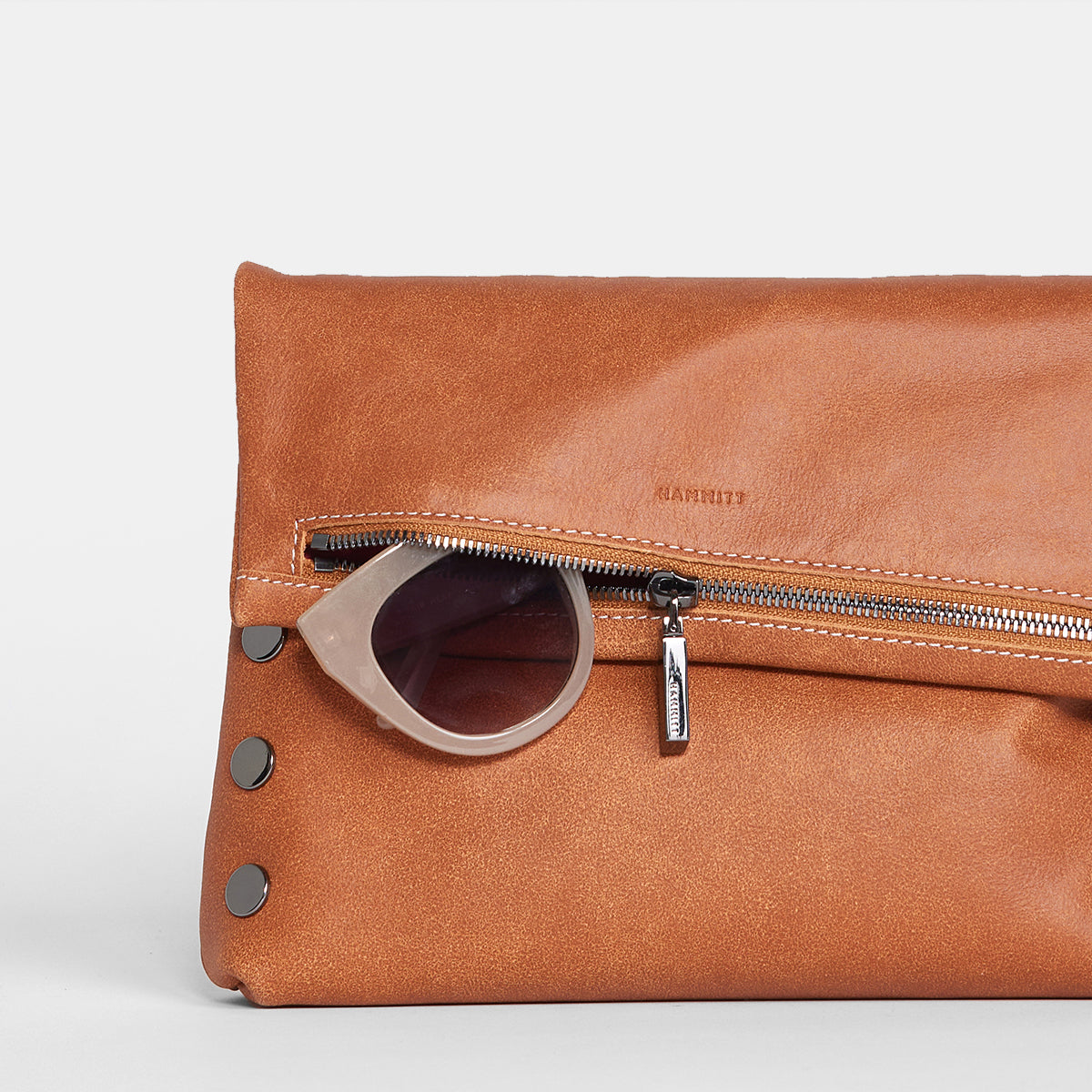 VIP-Med-Hermosa-Saddle-Back-View