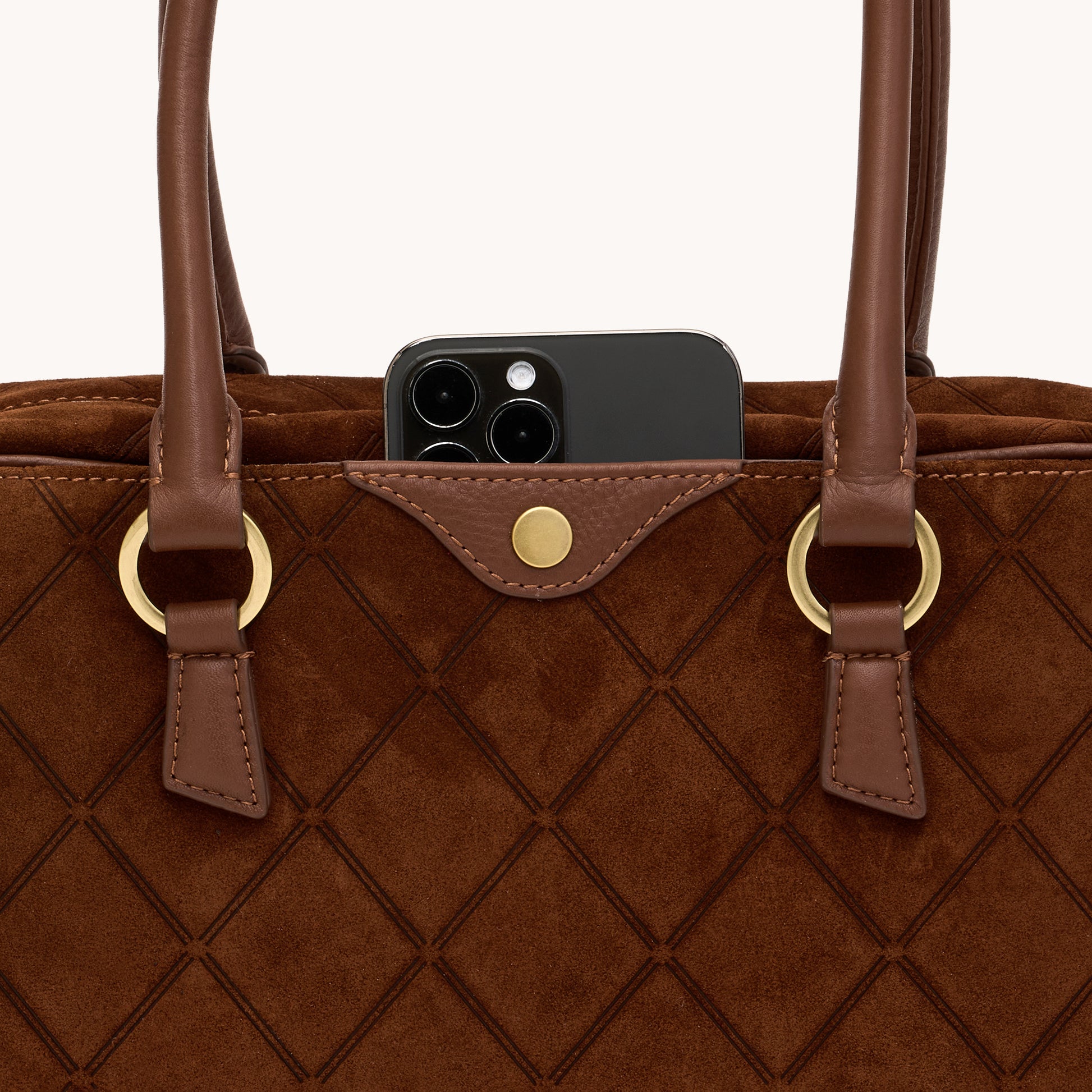 Meredith-Med-Choco-Diamond-S-AG-Back-View