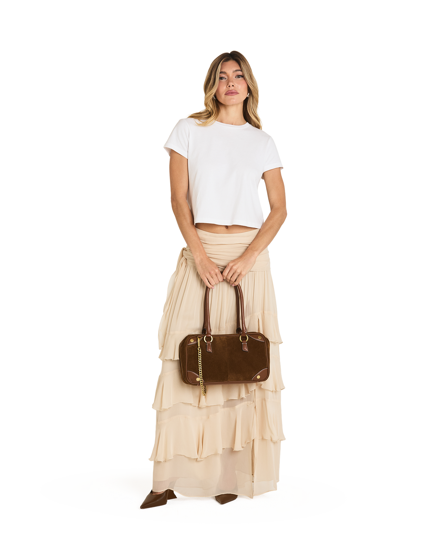 Model height is 5'9''