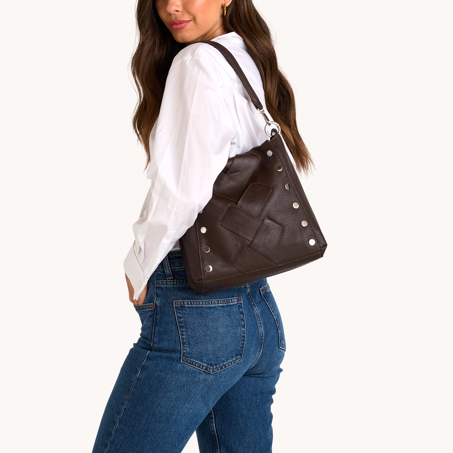 Bryant-Lrg-Espresso-Weave-S-Model-View-2