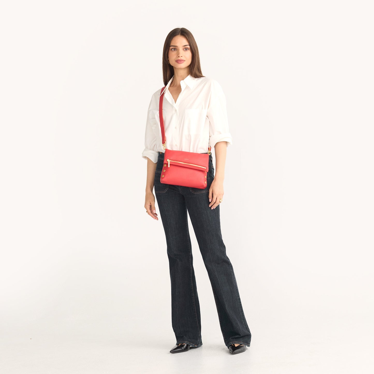 Model height is 5'8.5''