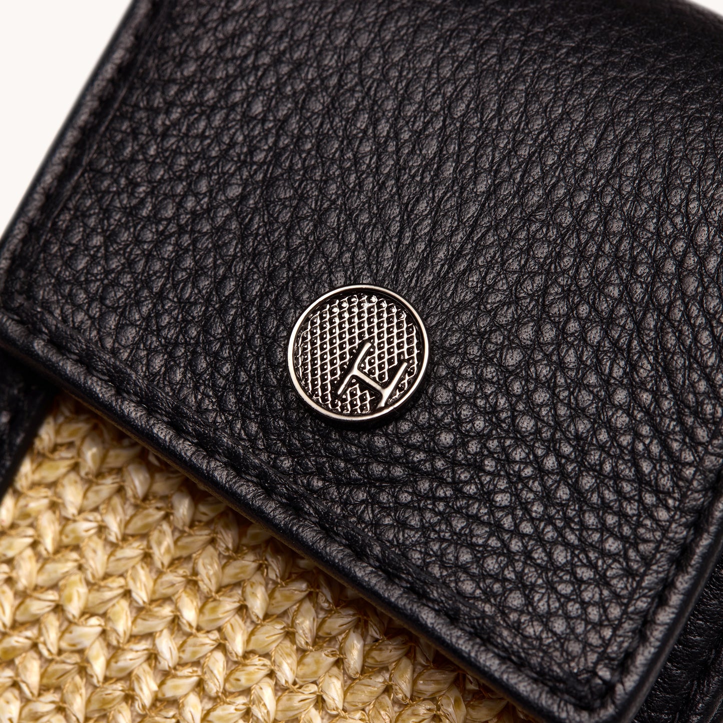 Sunny-Carrier-Chaparral-Raffia-GM-Front-View-Detail