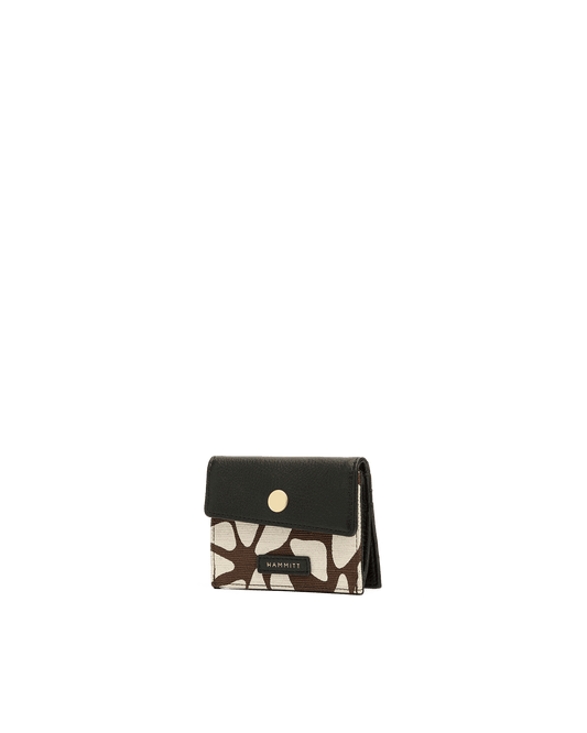 Montana-Pocket-Giraffe-BG-Front-View