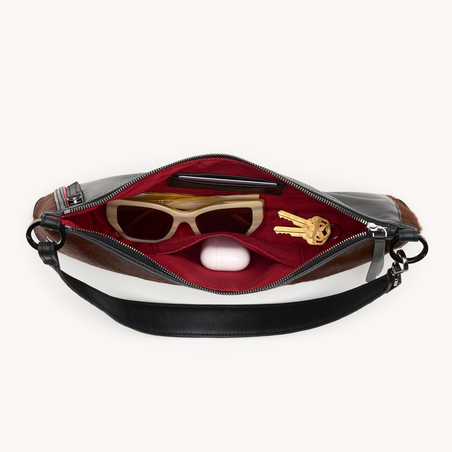 Kyle-Med-Calf-Hair-GM-Inside-View