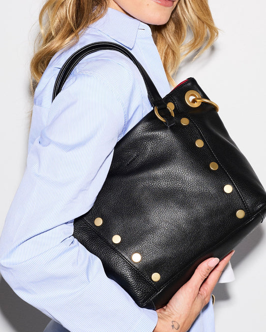 Daniel | Black/Brushed Gold Red Zip | Med