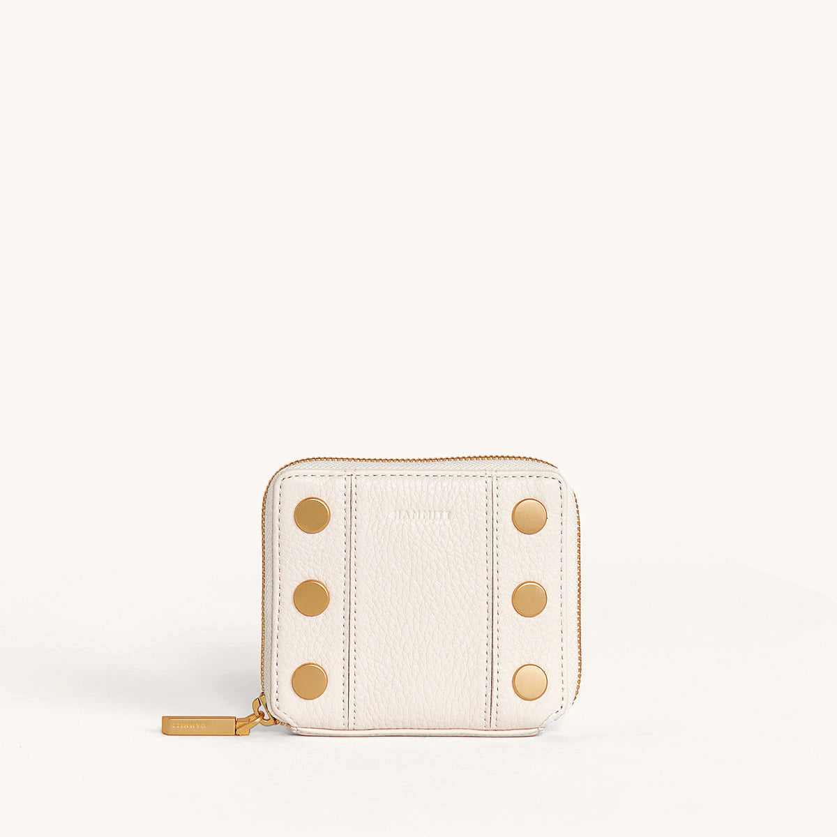 5-North-Calla-Lily-White-Front-Detail-View