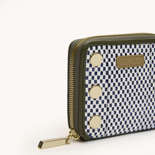 5-North-Meadow-Weave-G-Zipper-Deail