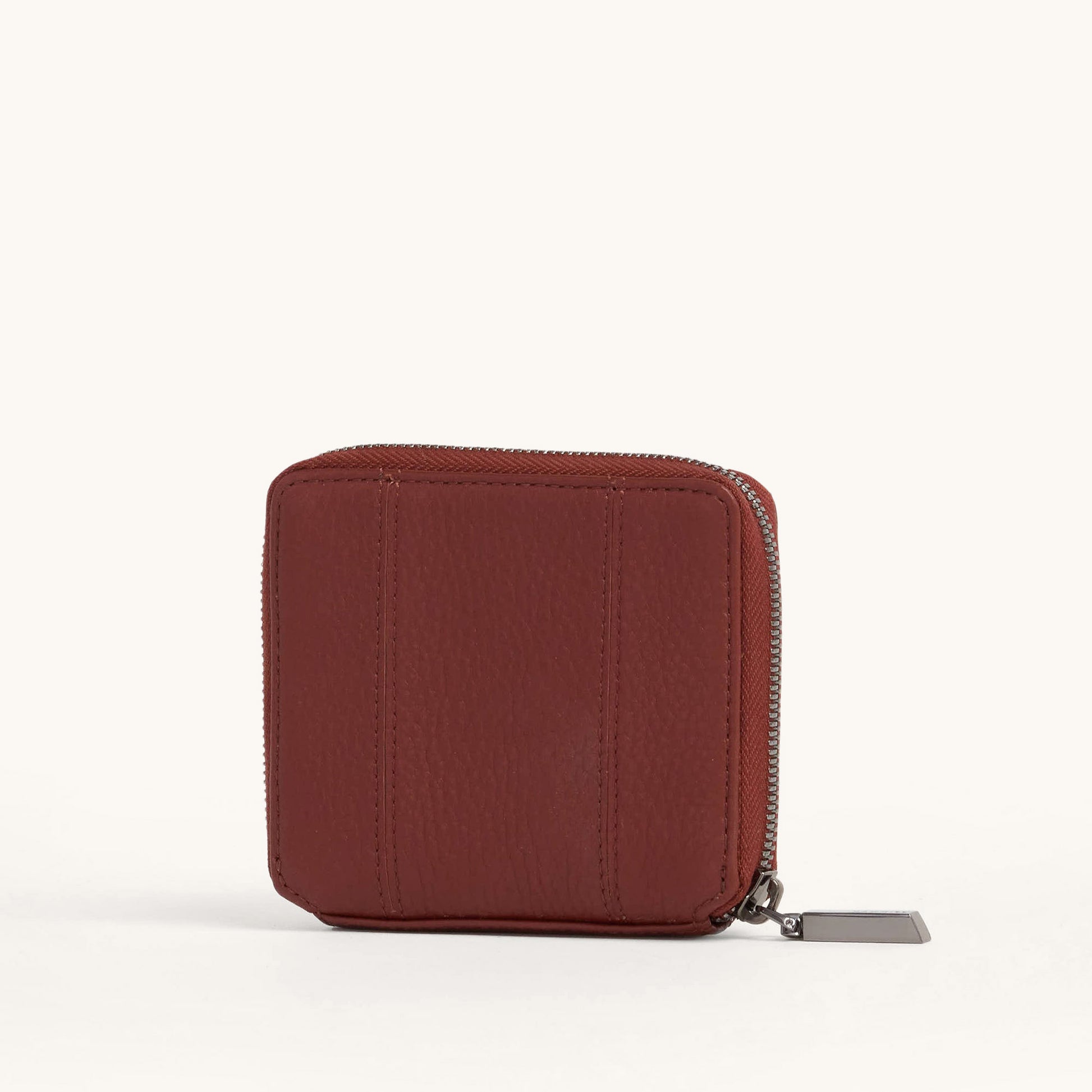 5-North-Baroque-Brown-Detail-View