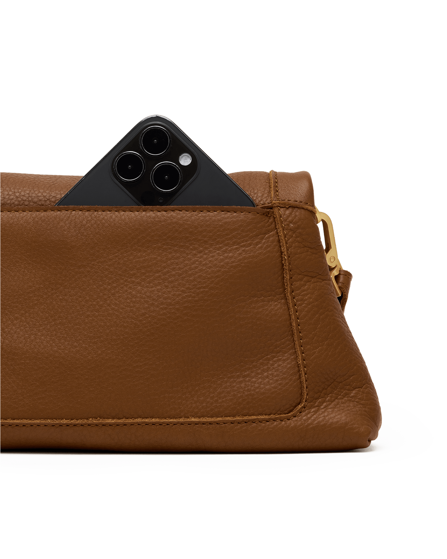 Beverly-Med-Mahogany-Pebble-BG-Red-Zip-Back-View-Detail