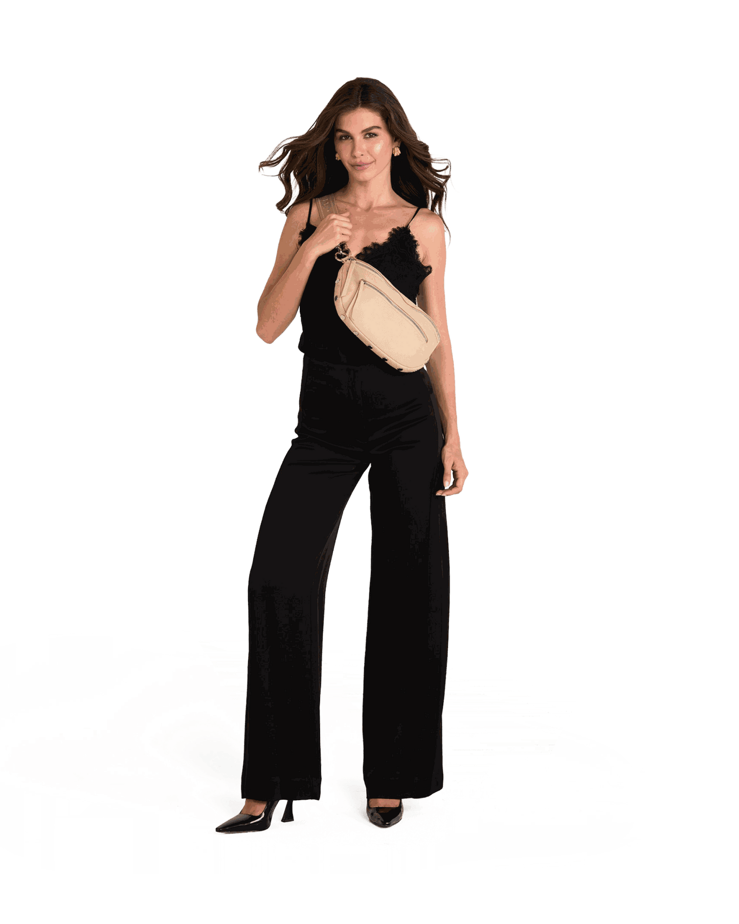 Model height is 5'9.5''