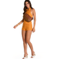 Model height is 5'9.5''