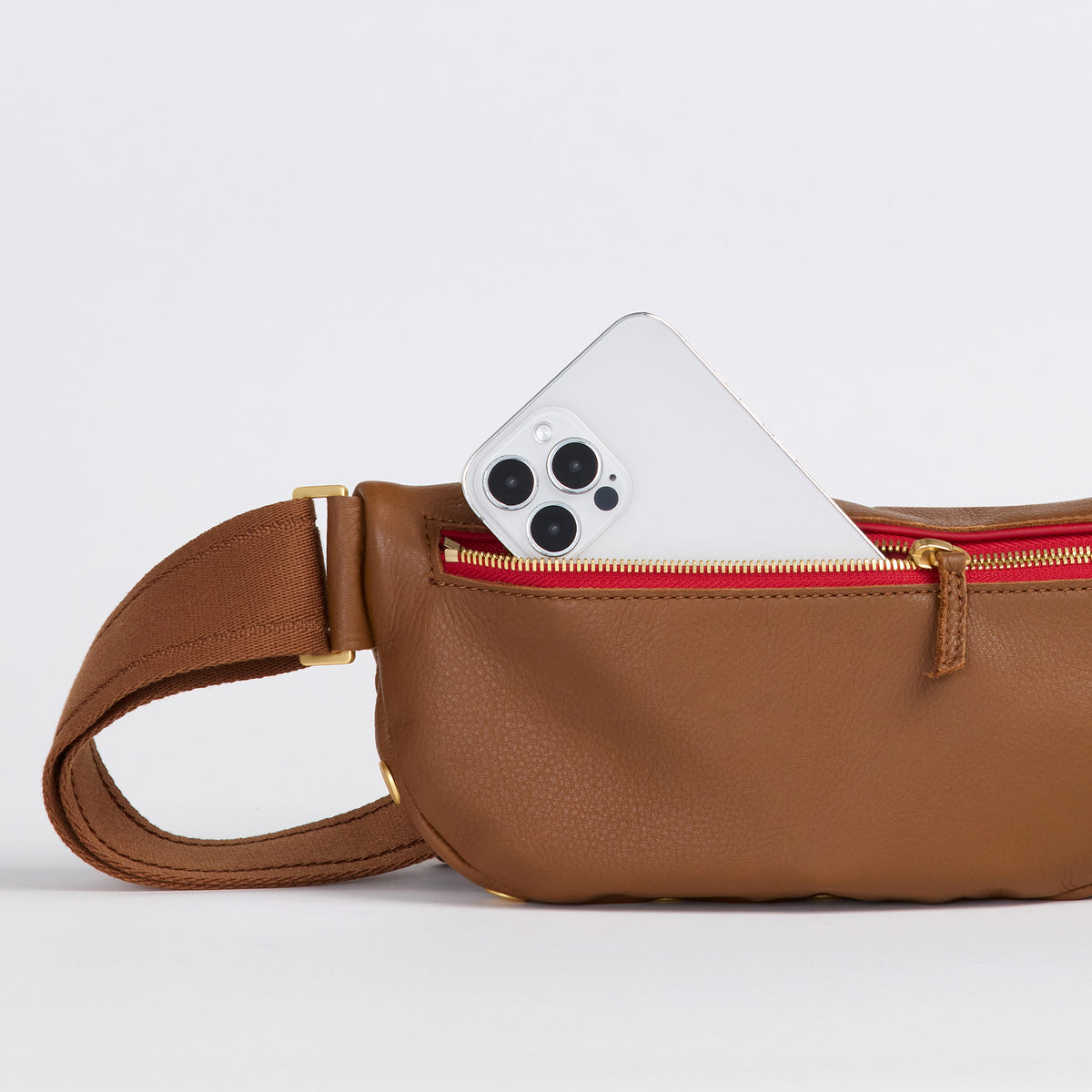 Charles Crossbody | Mahogany Pebble/Brushed Gold Red Zip 