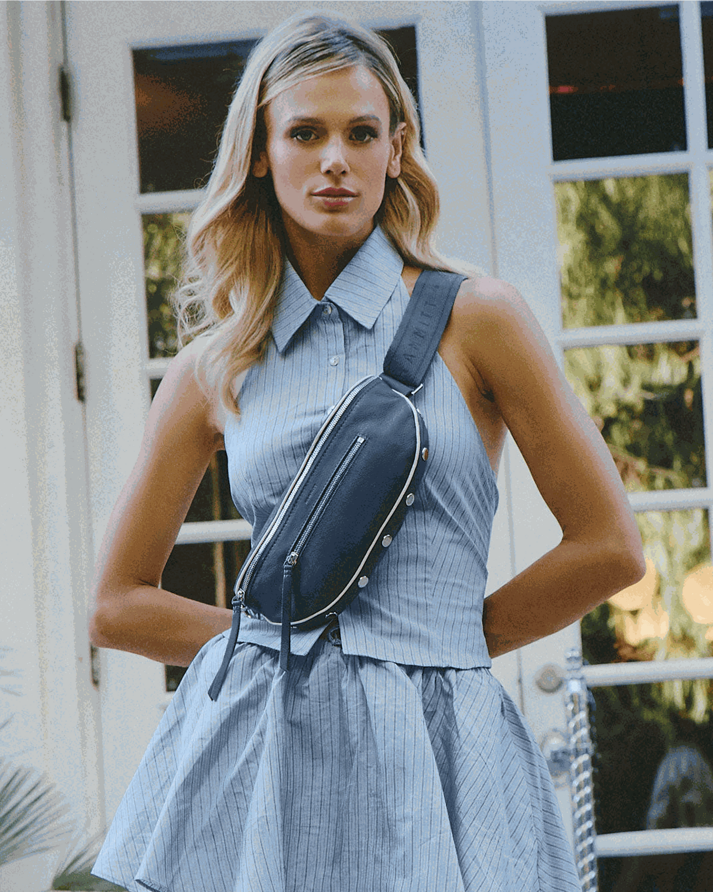 Charles-Crossbody-Med-Nautical-Navy-S-Model-View-3