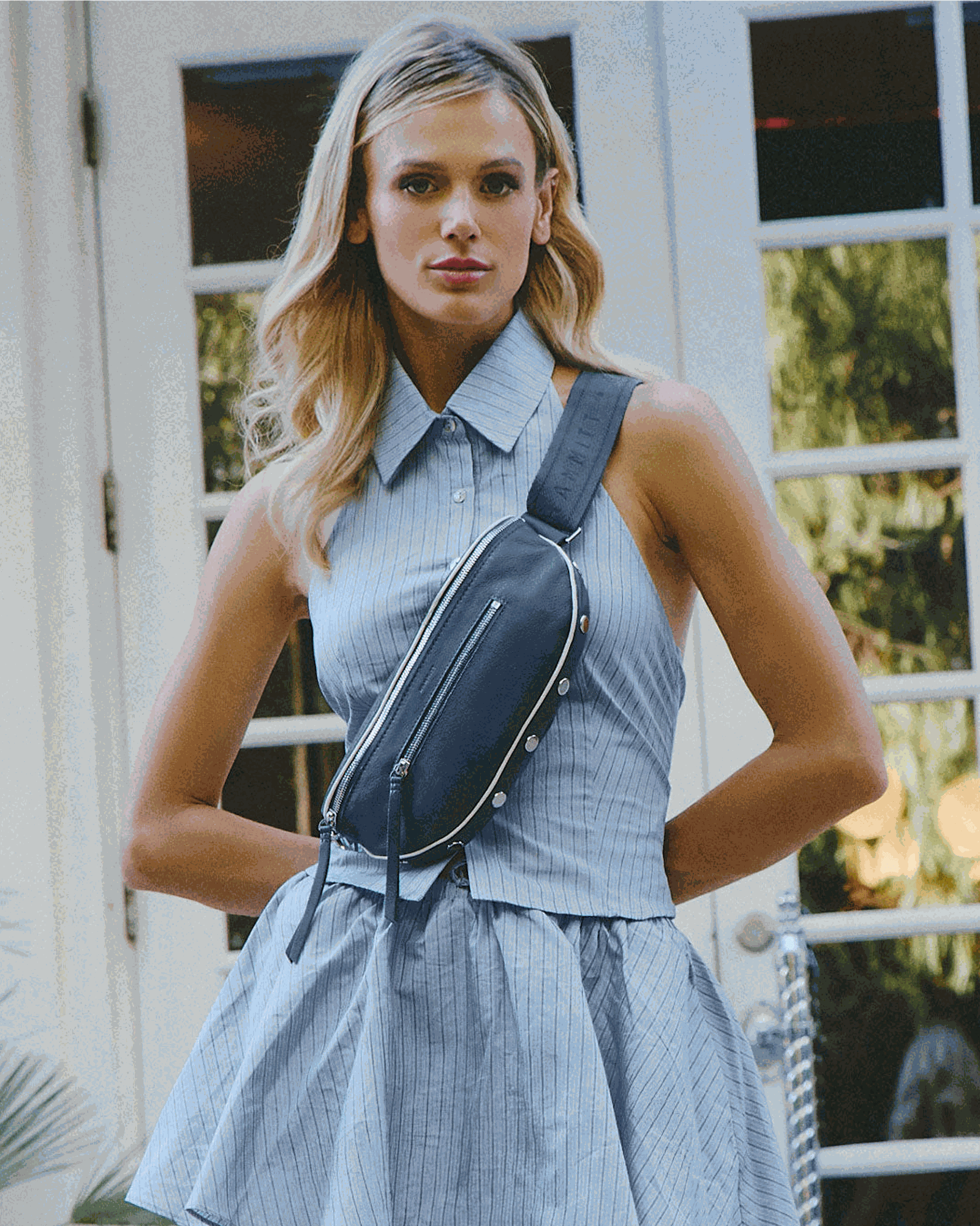 Charles-Crossbody-Med-Nautical-Navy-S-Model-View-3