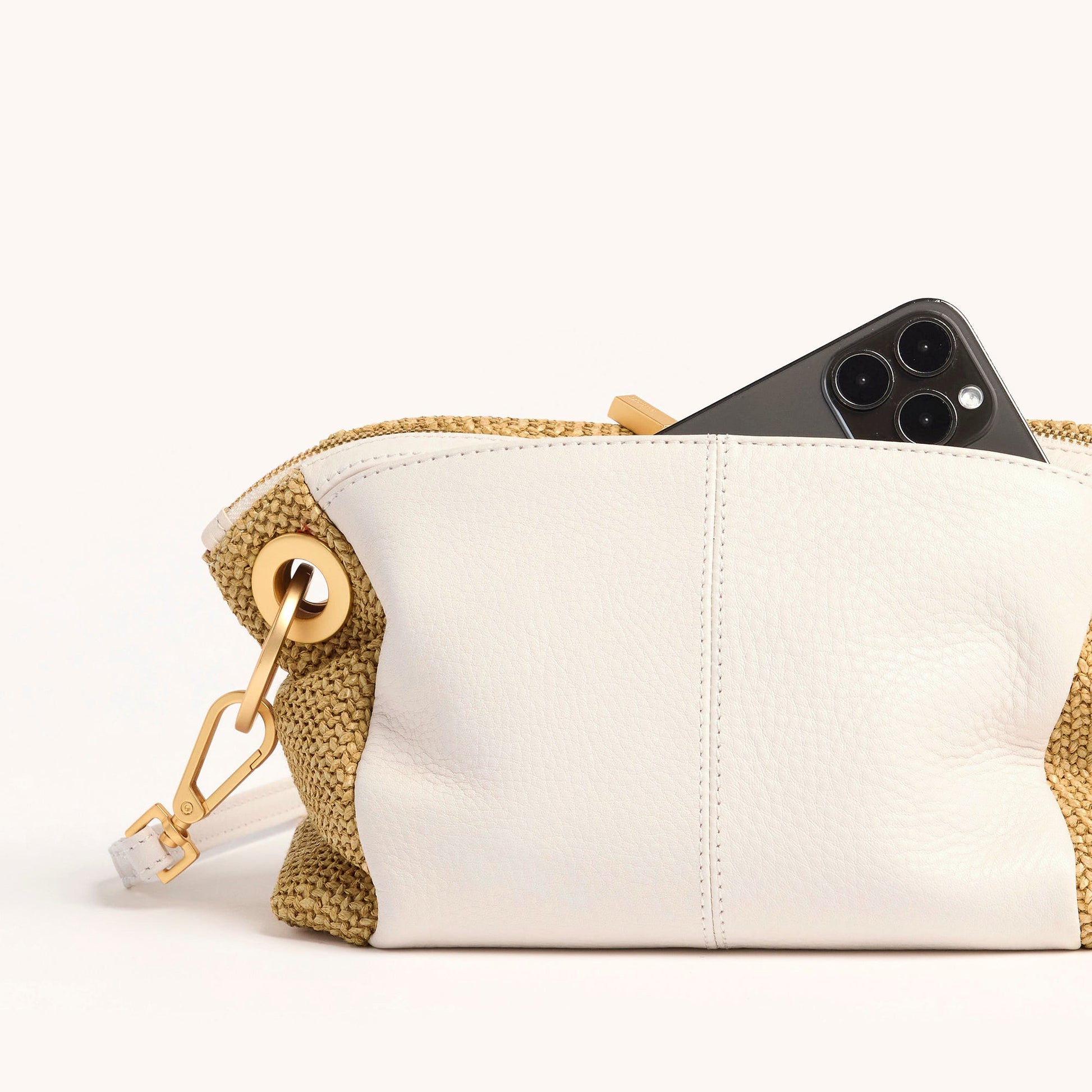 Daniel-Crossbody-Clutch-Sml-Calla-Lily-White-Raffia-BG-Back-View