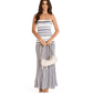 Model height is 5'9.5''