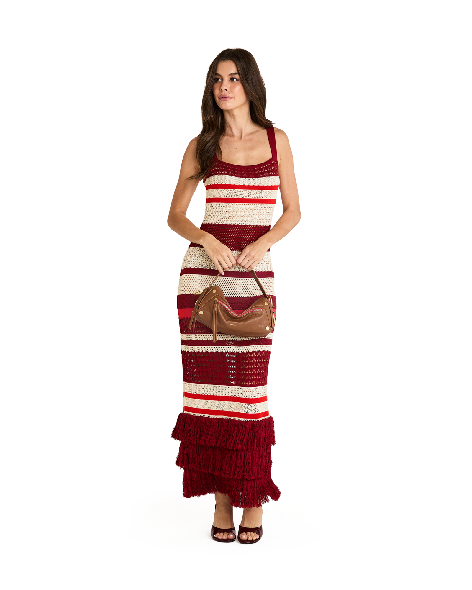 Model height is 5'9.5''
