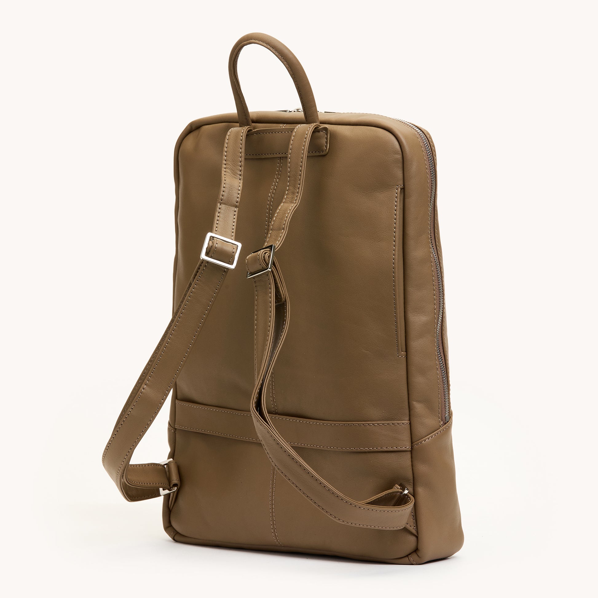 Hunter-Backpack-Dune-S-Back-View
