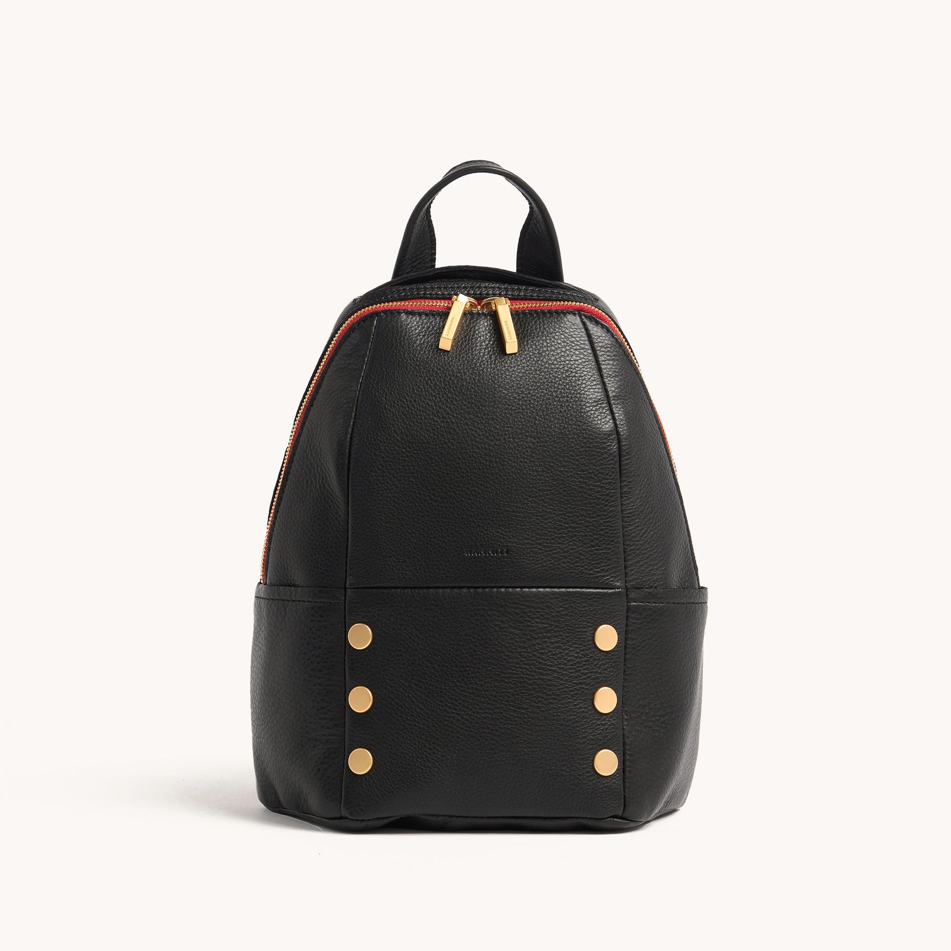 Hunter-2-Med-Black-BG-R-Zip-Front-View