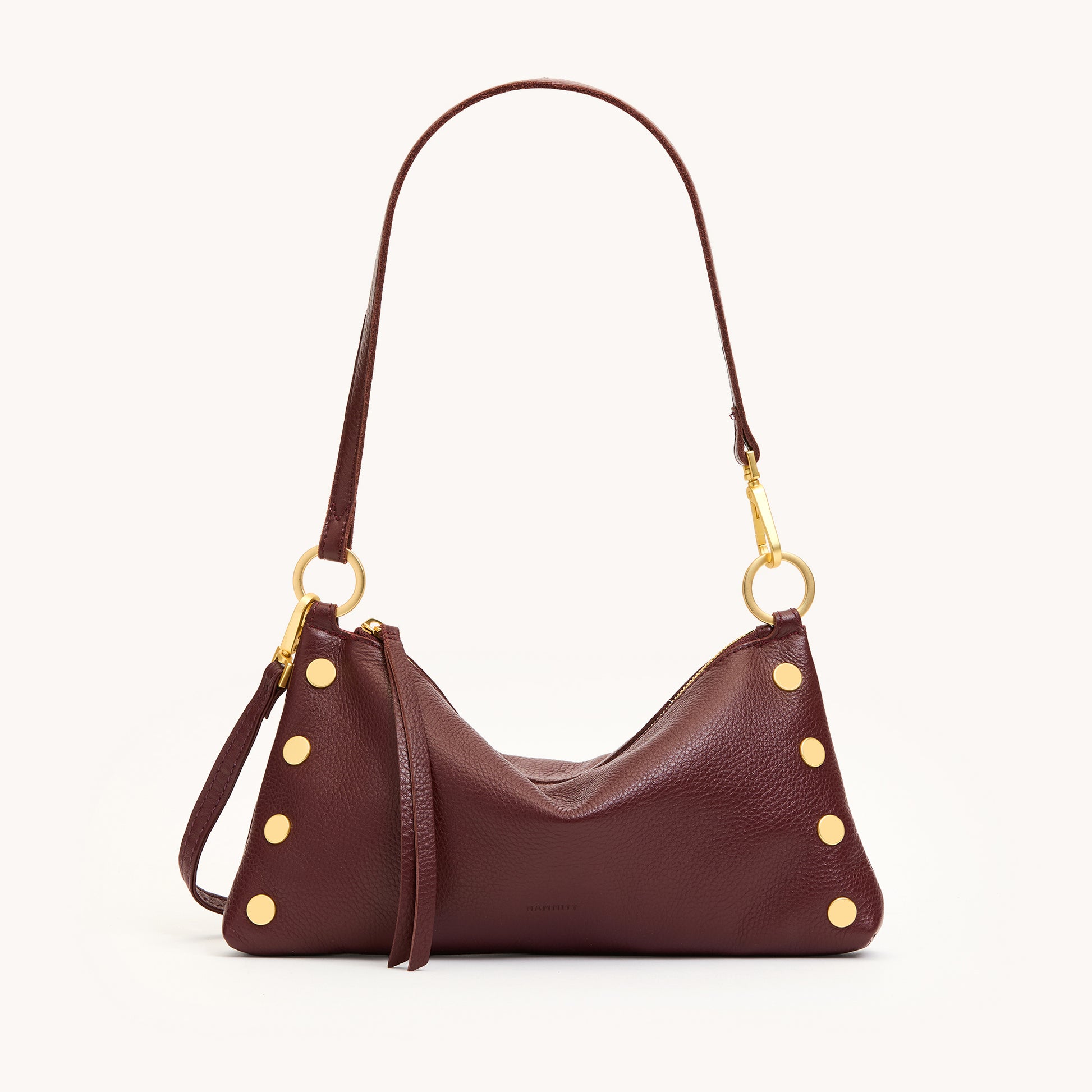 Kyle-Cherrywood-Pebble-BG-Front-View