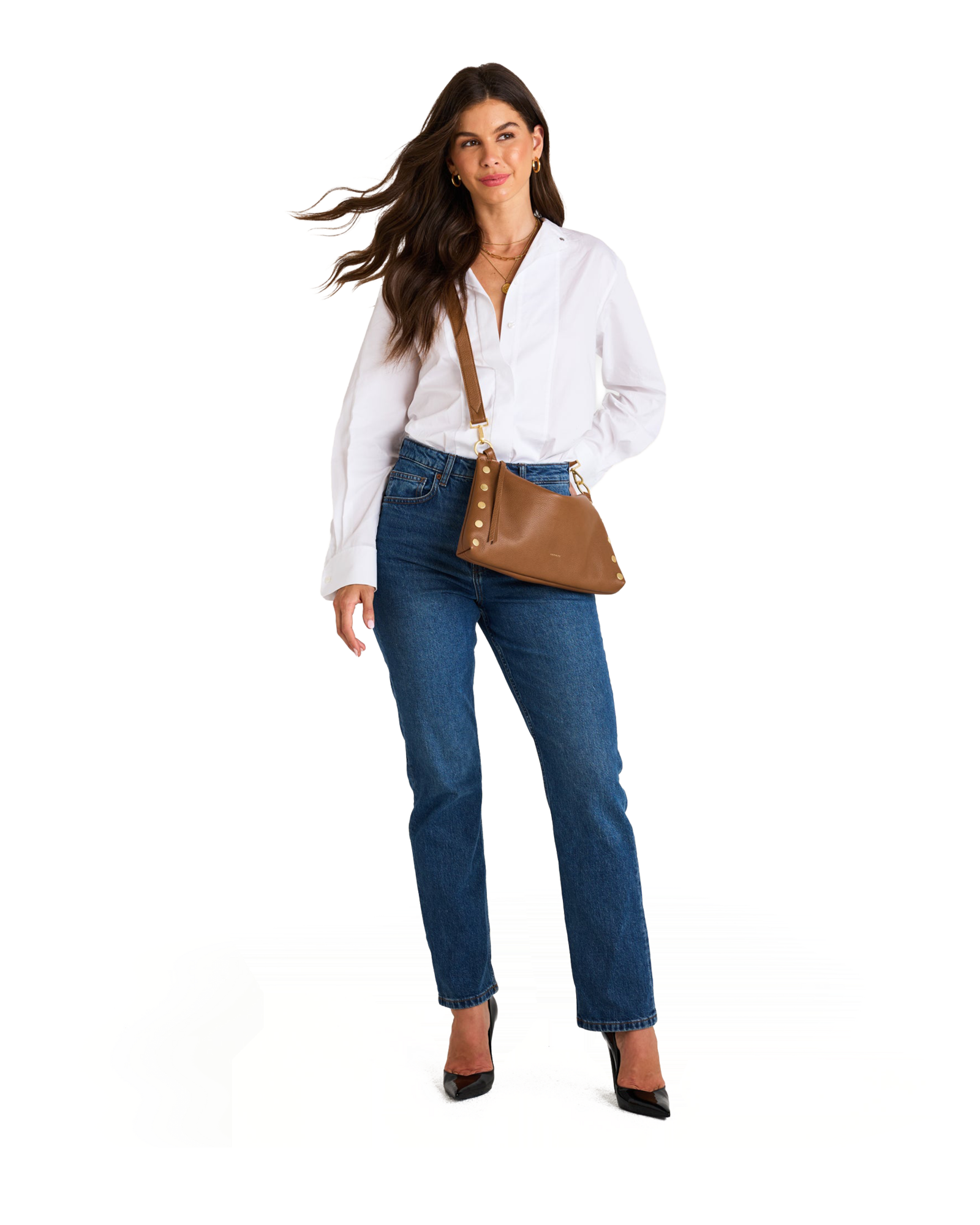 Model height is 5'9.5''