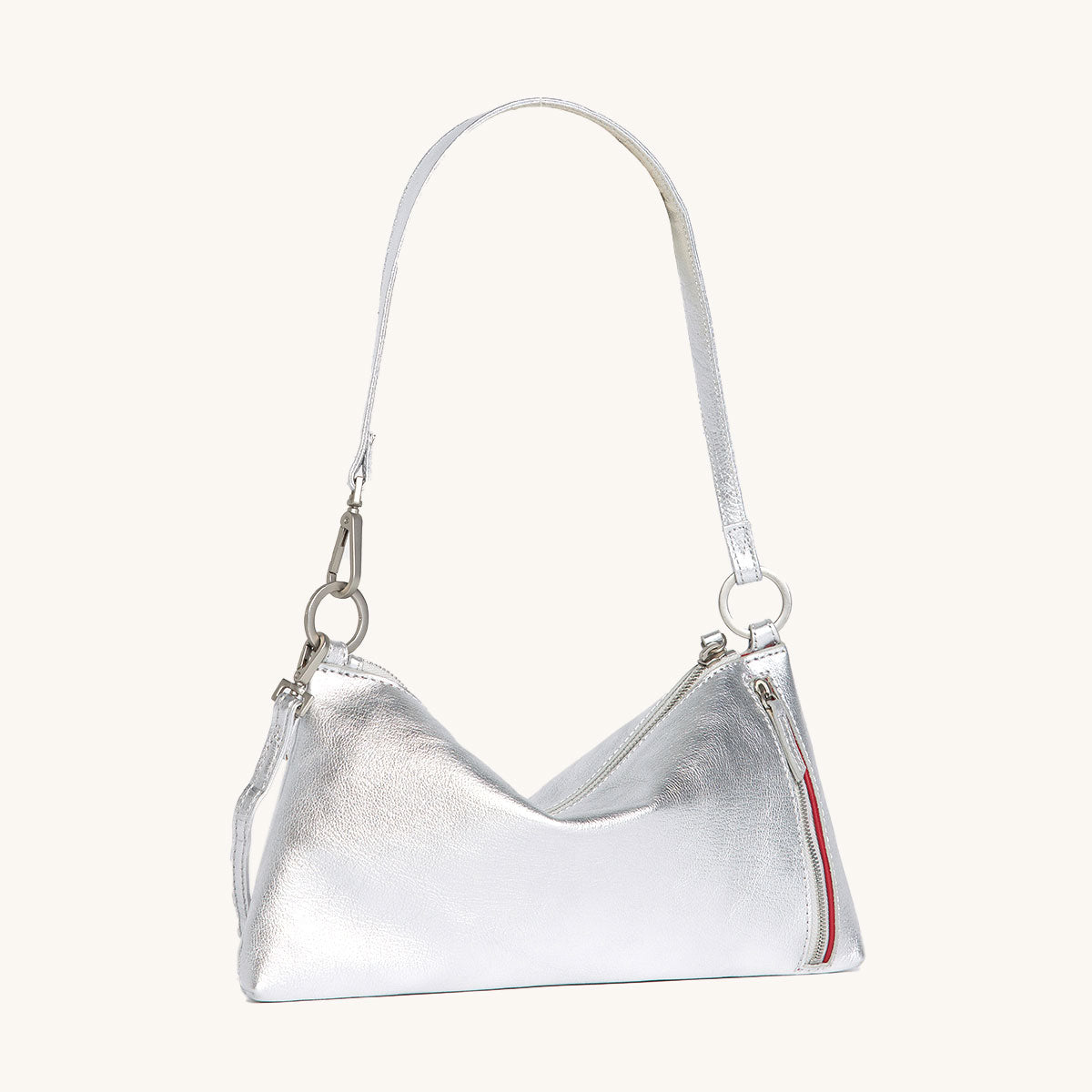 Kyle-Sidewalk-Silver-back-view