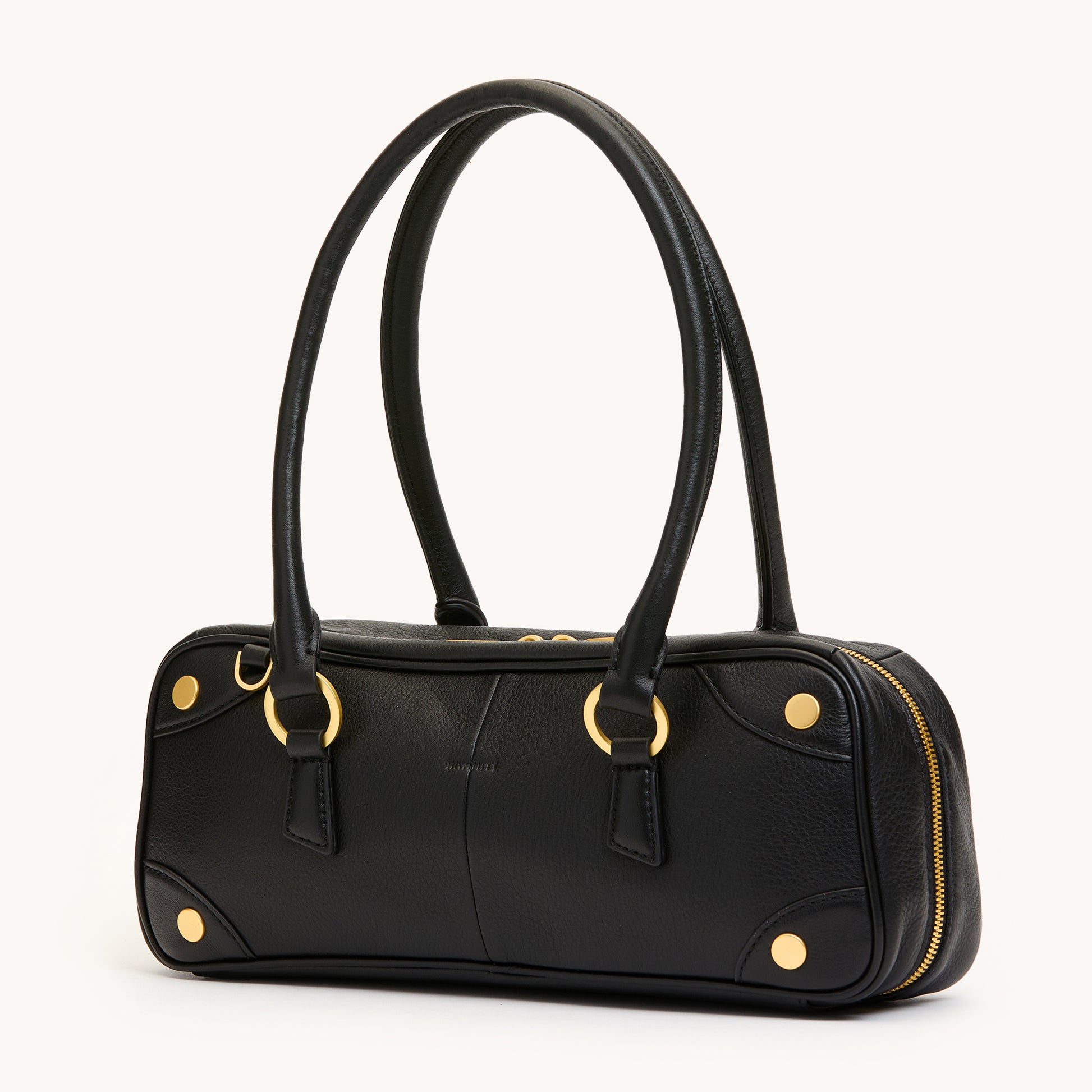 Meredith-Sml-Black-BG-Front-Side-View