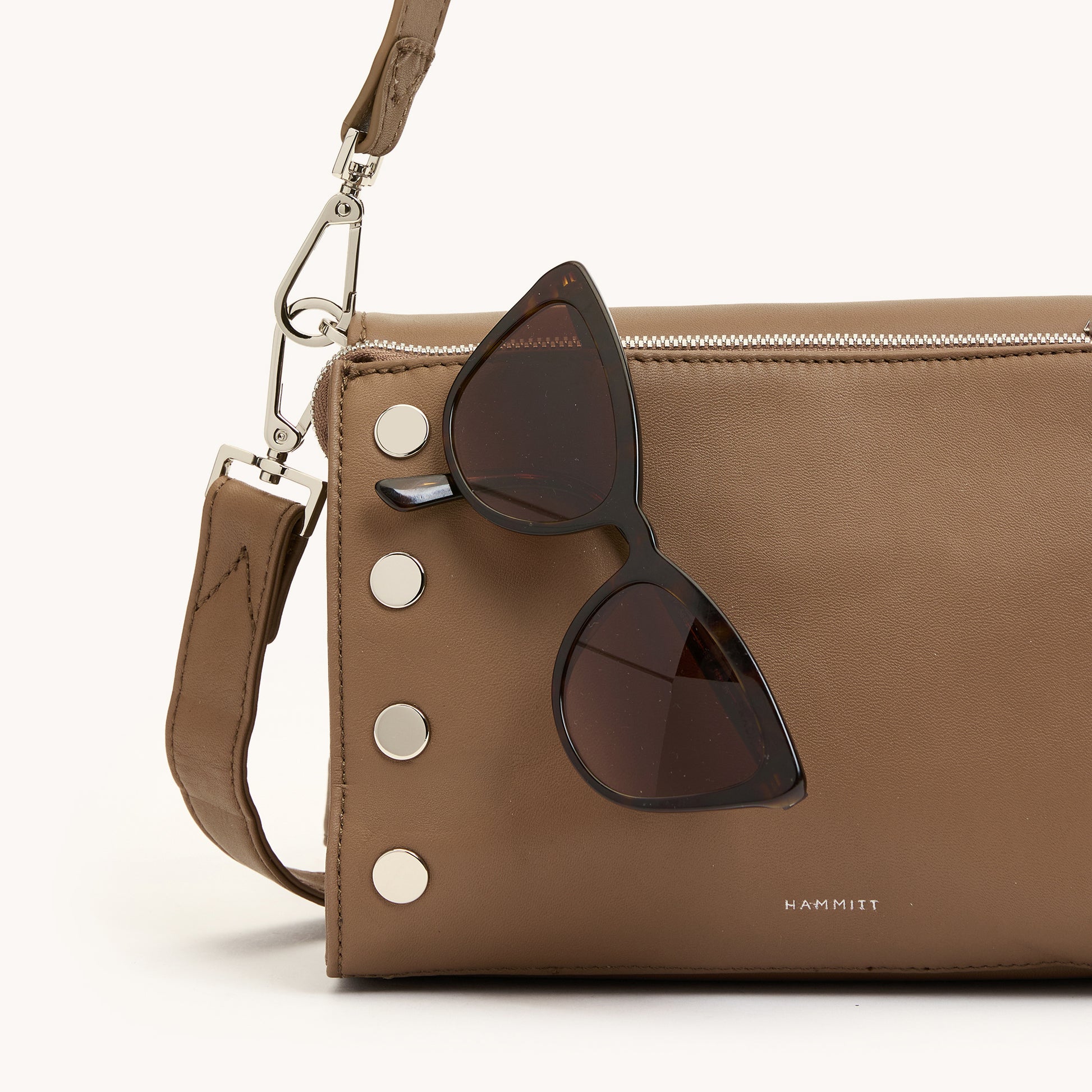 Montana-Clutch-Sml-Dune-S-Back-Detail-View