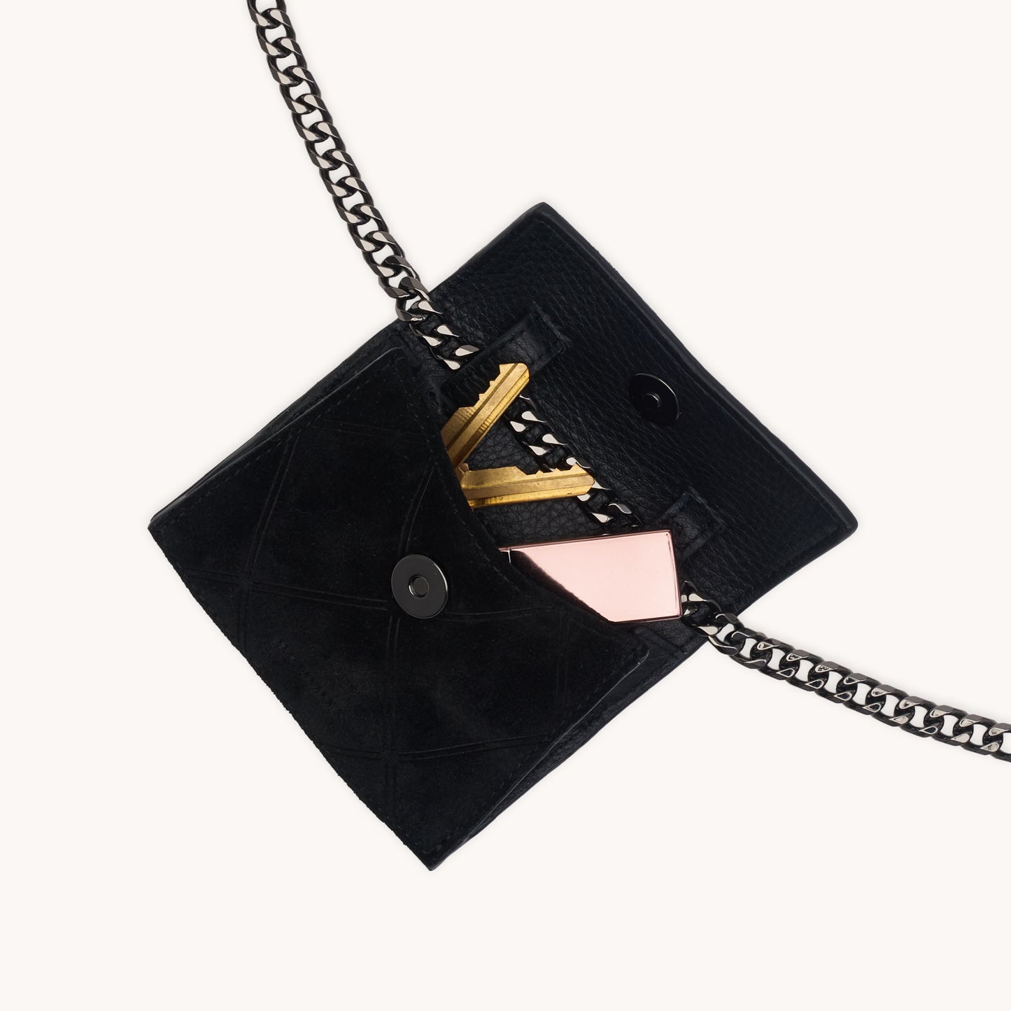 Montana Pendant | Noir Diamond Suede/Gunmetal