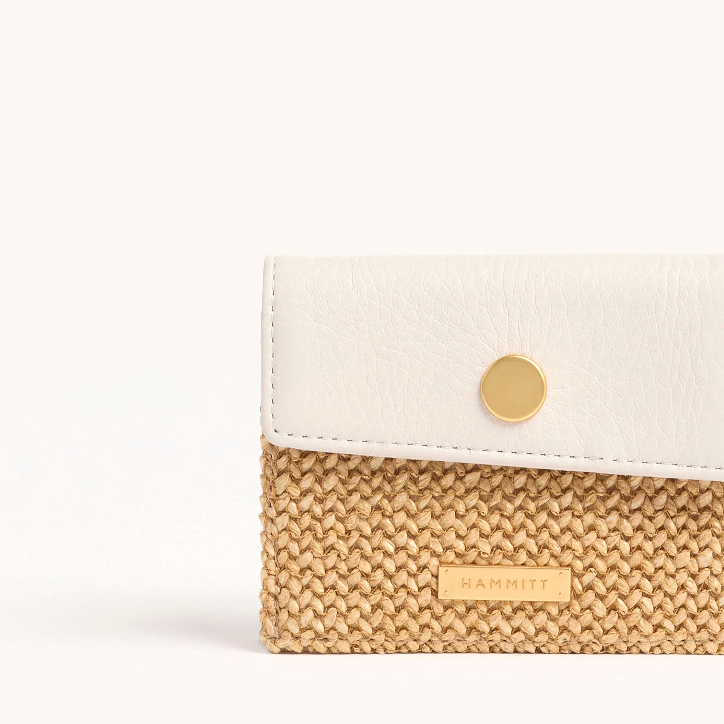 Montana-Pocket-Calla-Lily-White-Raffia-BG-Front-Detail-View