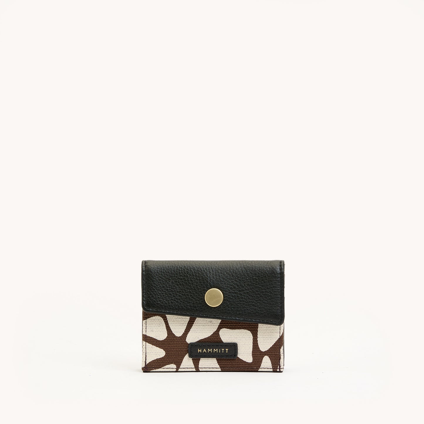 Montana-Pocket-Giraffe-BG-Front-View