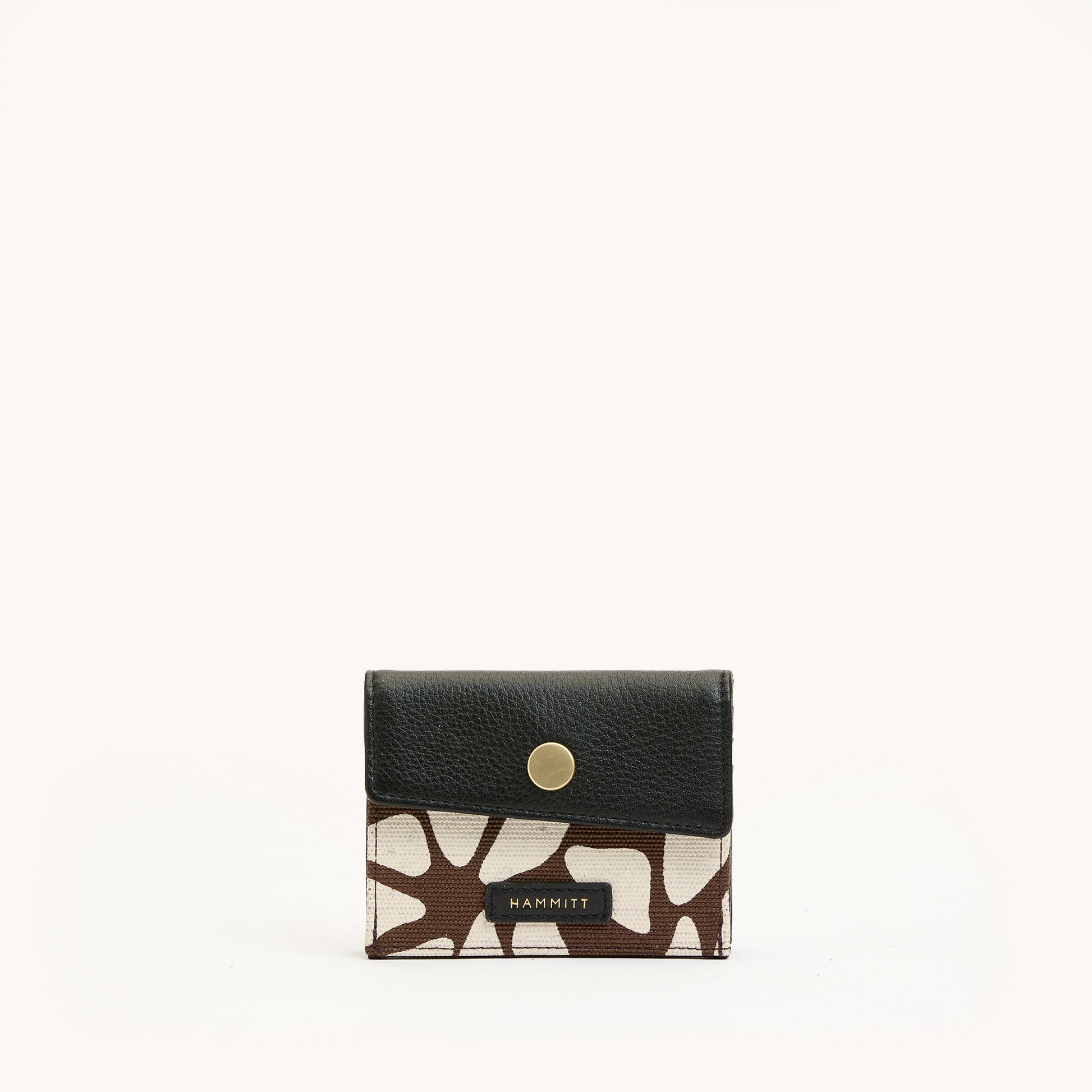 Montana-Pocket-Giraffe-BG-Front-View