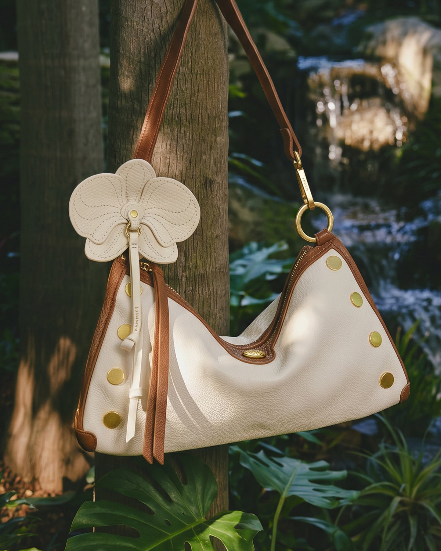 Orchid-Charm-Bloom-AG-Lifestyle