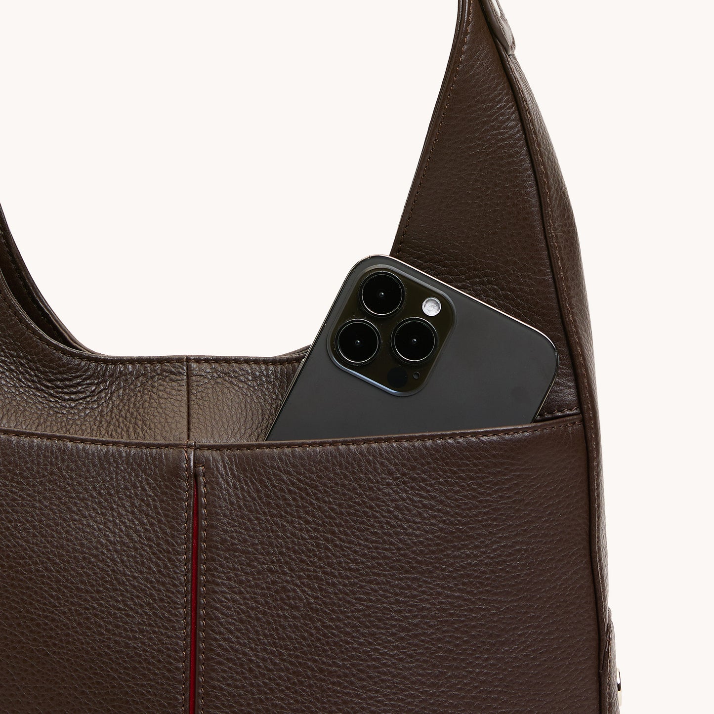 Tim-Med-Espresso-Pebble-S-Front-Detail-View