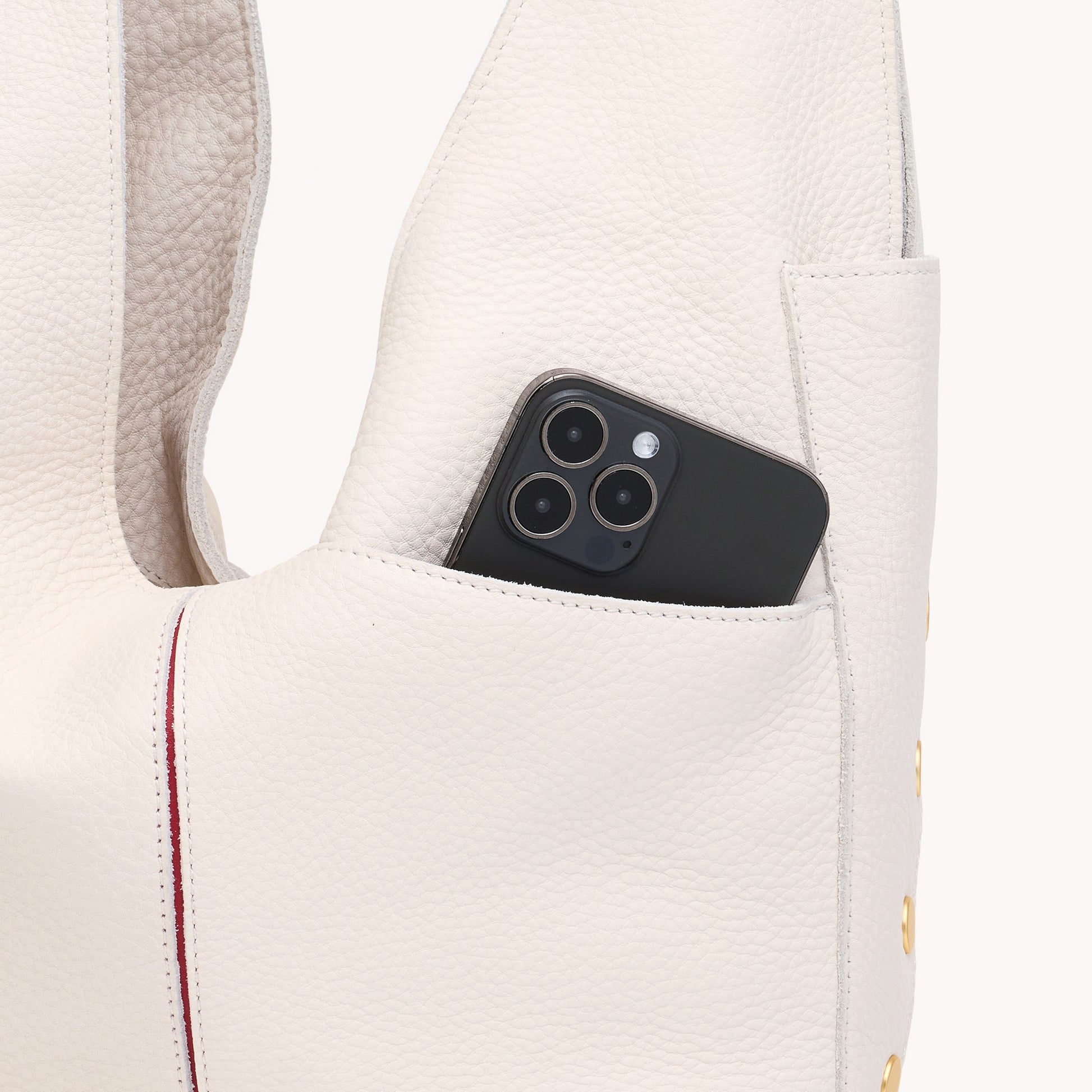 Tom-Zip-Lrg-Calla-Lily-White-BG-Back-Detail-View