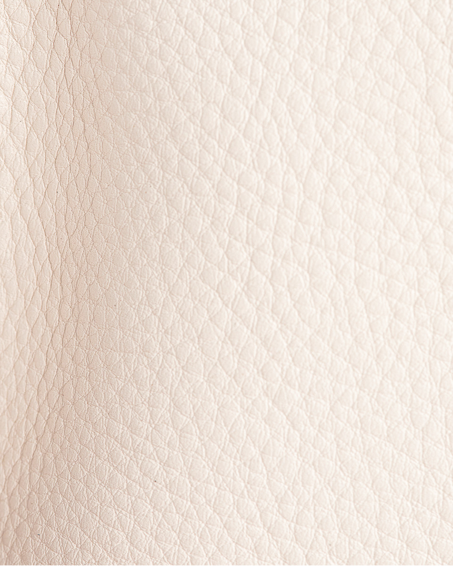 VIP-Med-Calla-Lily-White-Leather-Swatch