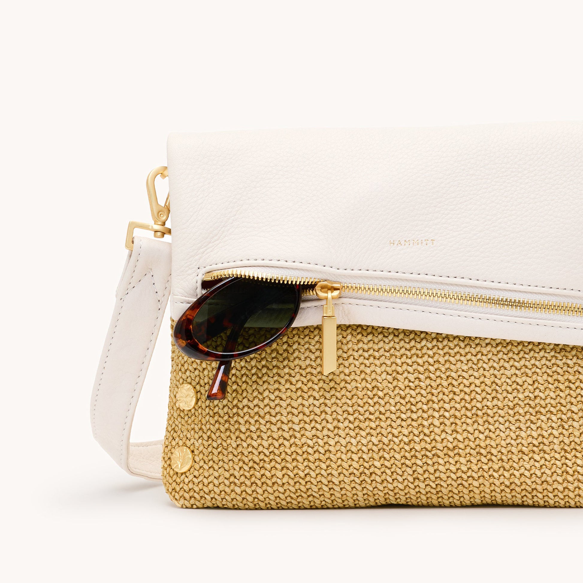 VIP-Med-Calla-Lily-White-Raffia-BGH-Front-View-Detail