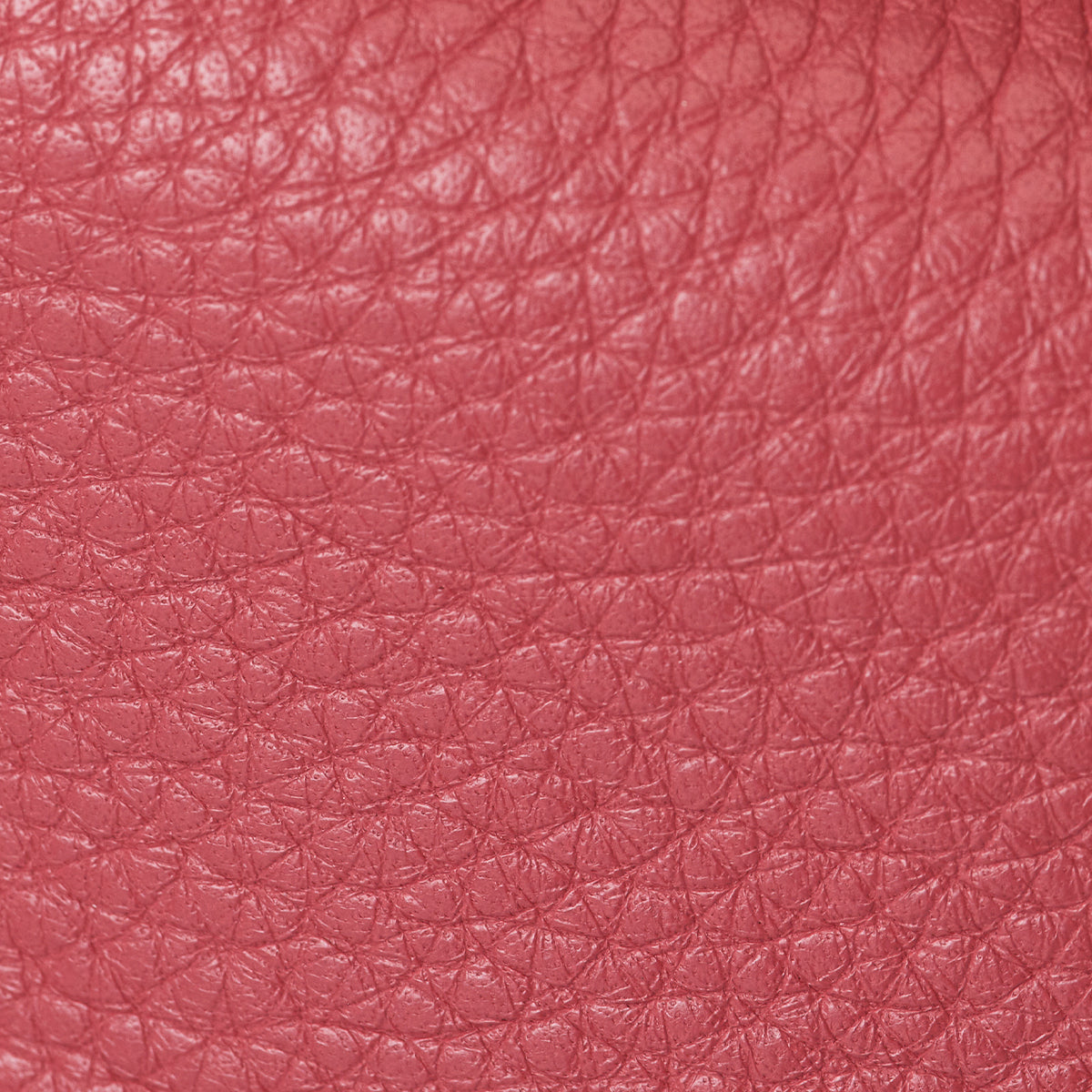 VIP-Med-Rouge-Pink-Leather-Swatch