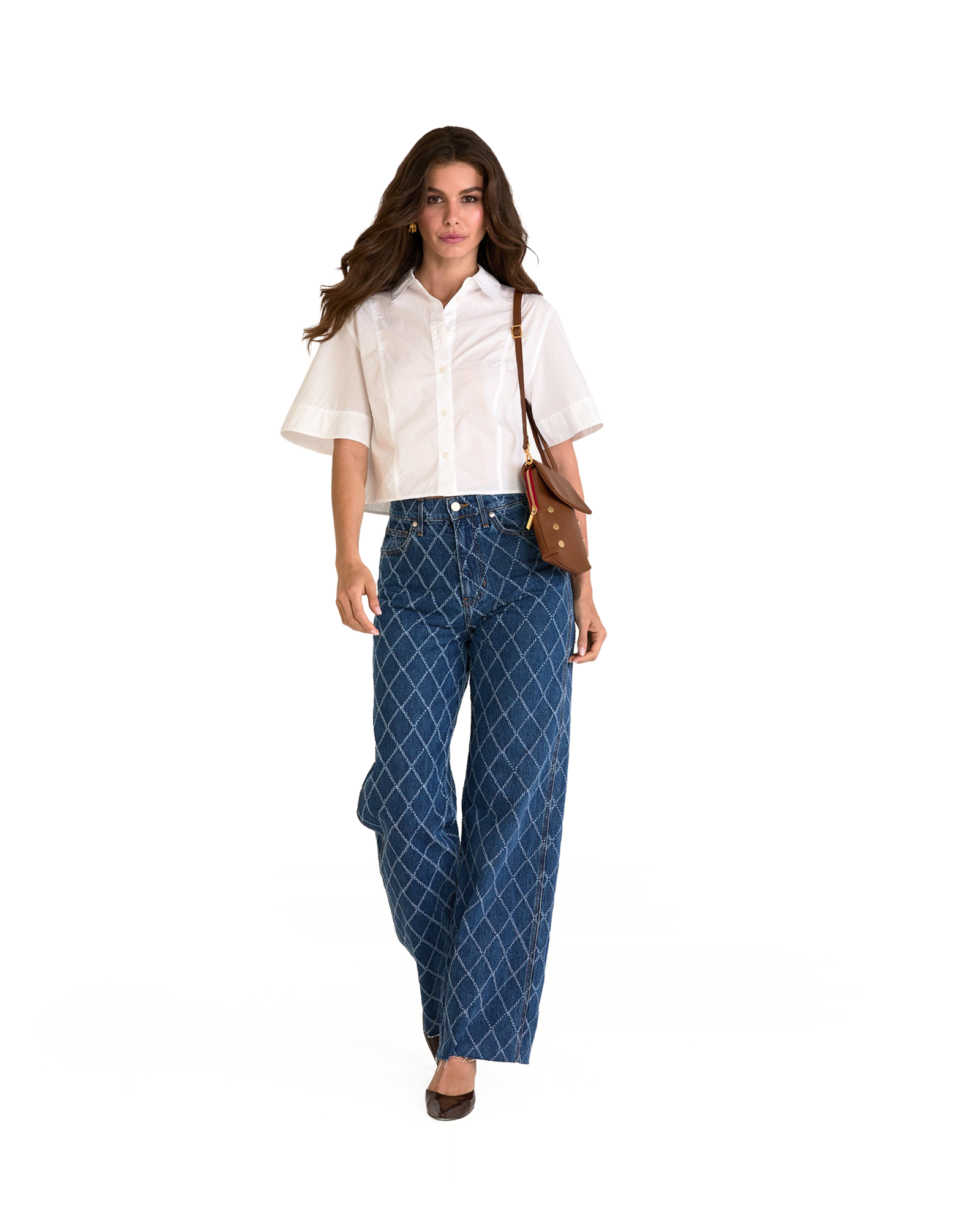 Model height is 5'9.5''