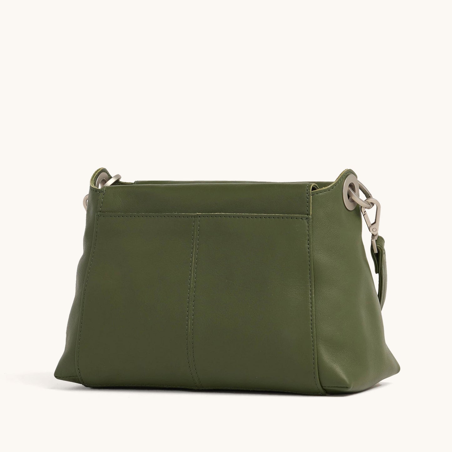 Bryant-Med-Landscape-Green-Back-View