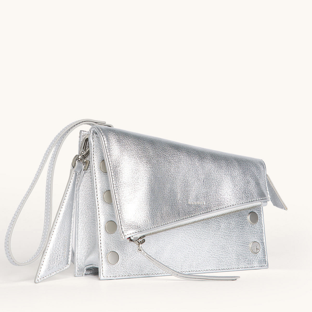 Curtis-Sidewalk-Silver-Front-View-2