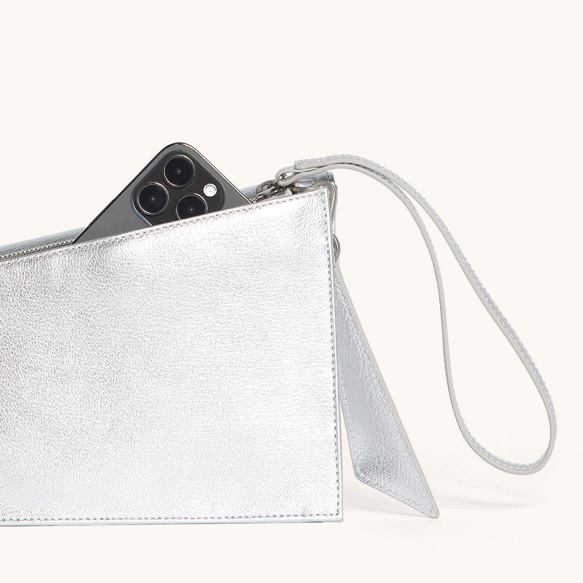 Curtis-Sidewalk-Silver-Back-View