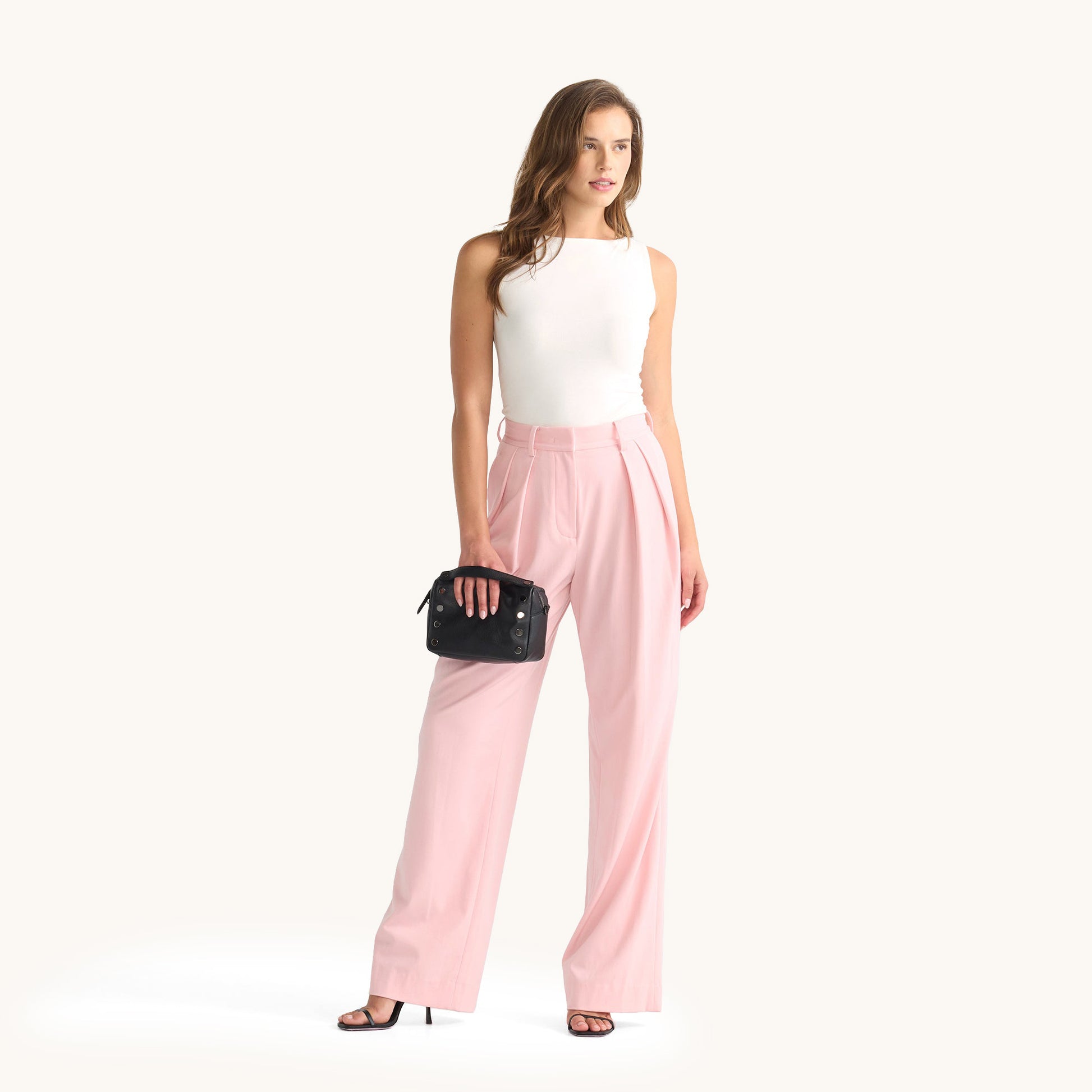 Model height is 5'8.5''