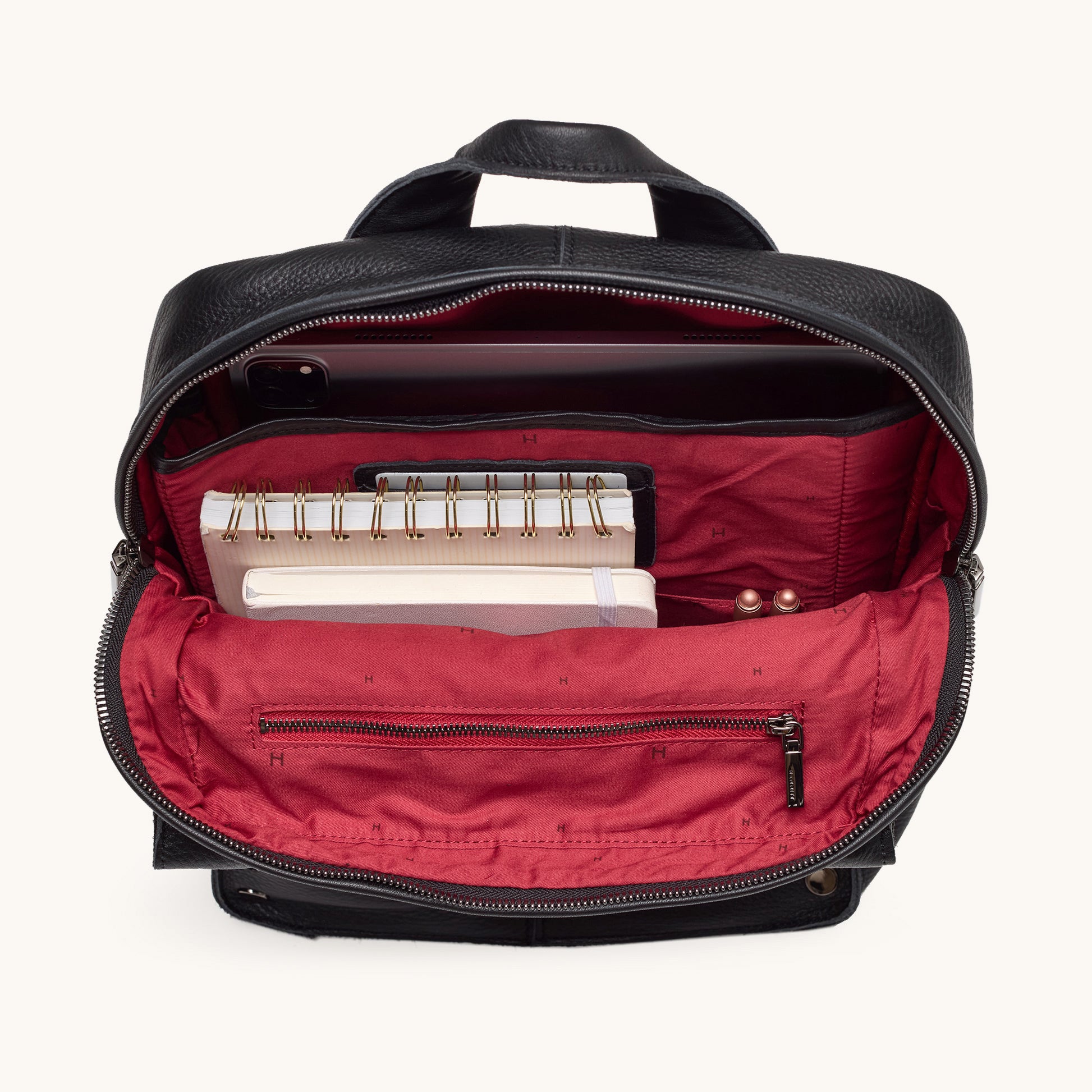 Montana-Backpack-XL-Black-GM-Interior-View