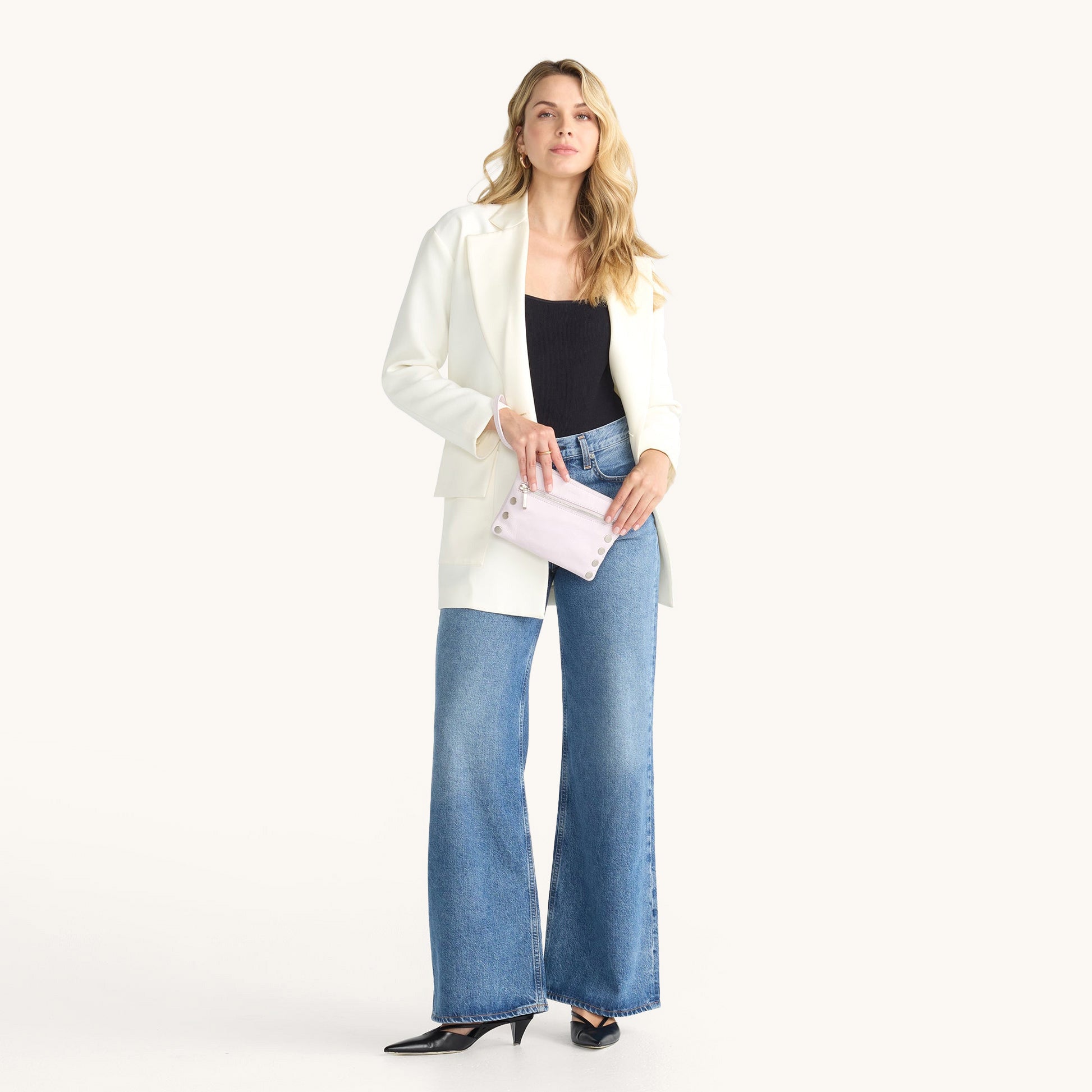 Nash-Sml-Pastel-Lilac-Model-View-2