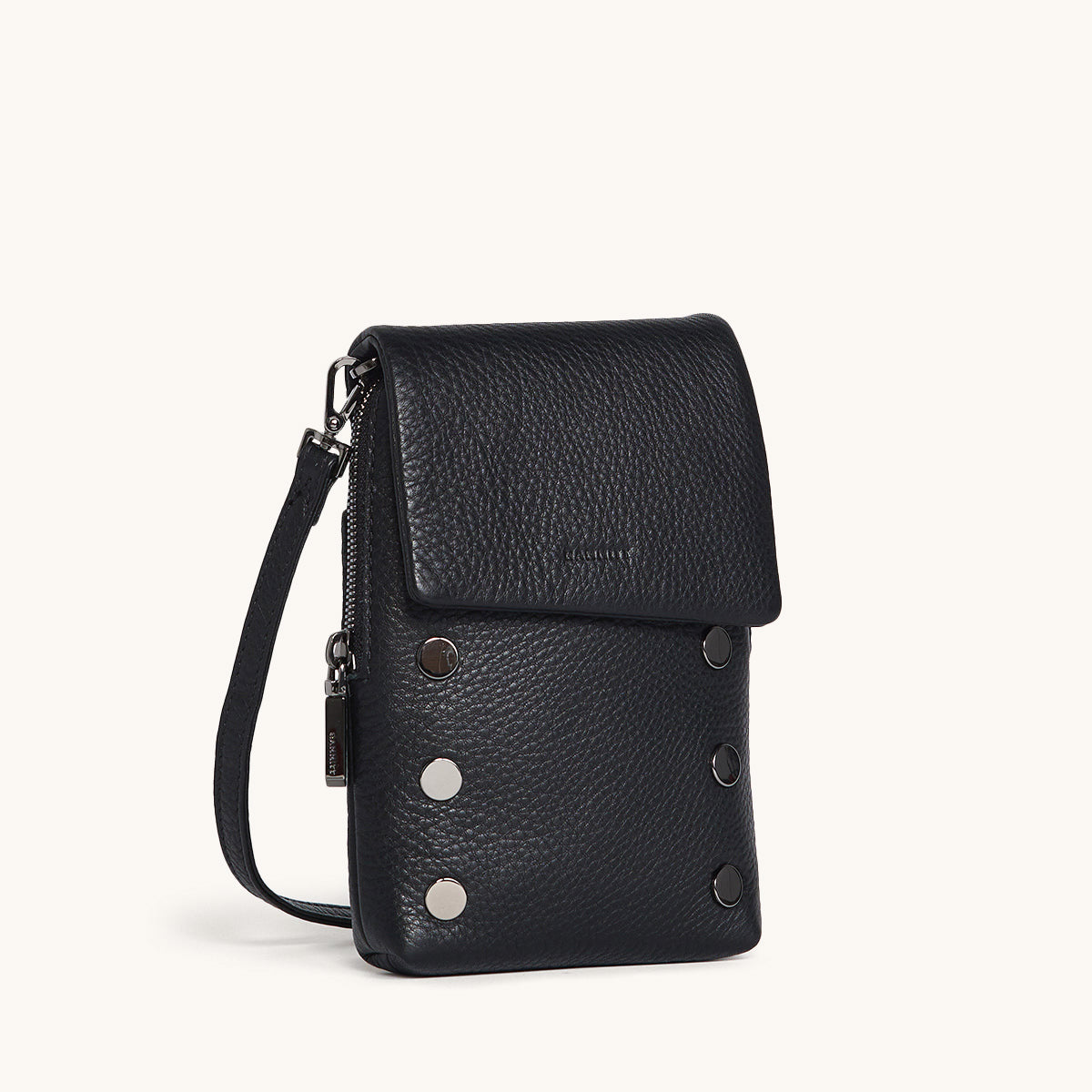 VIP-Mobile-Black-Front-View-2
