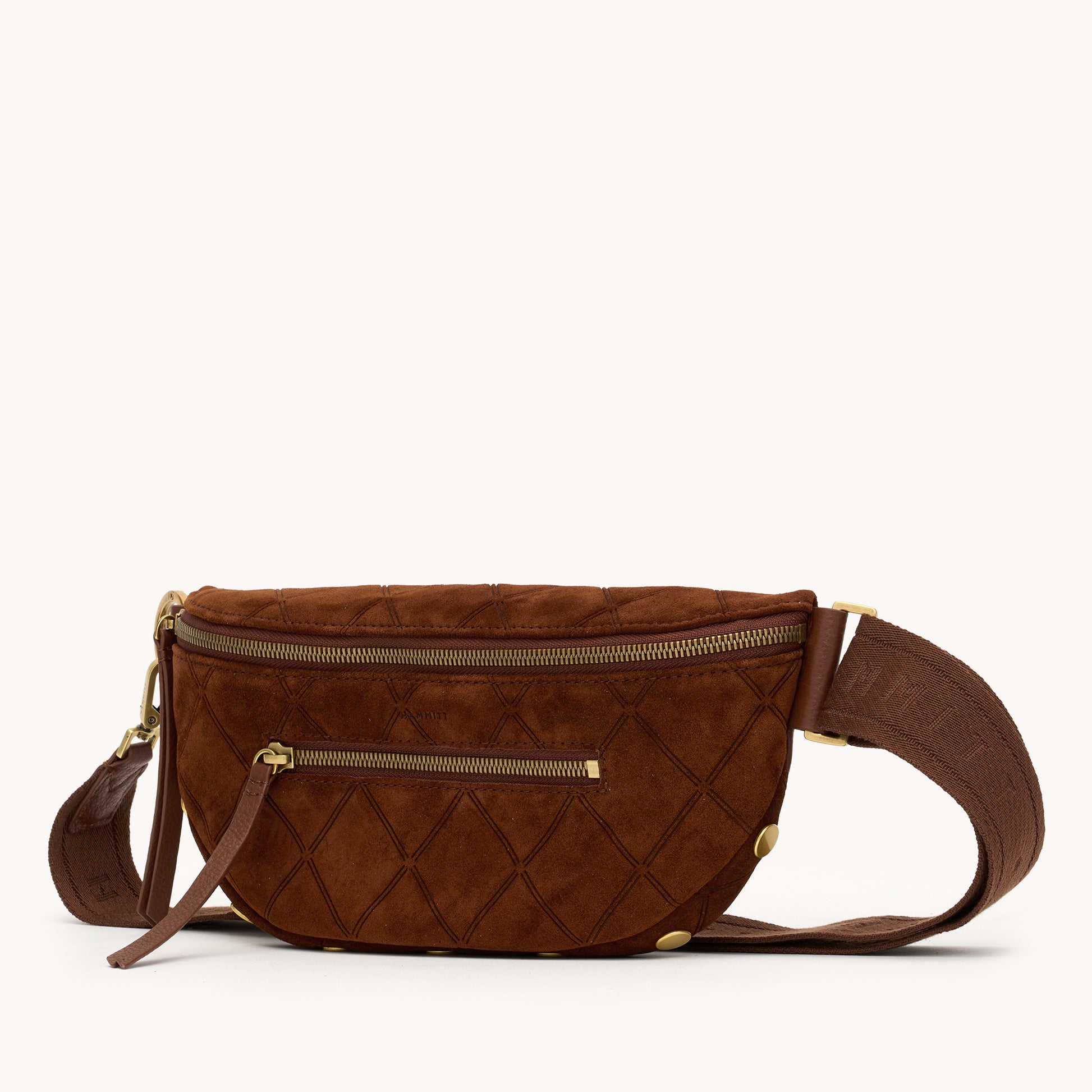 Charles-Crossbody-Med-Choco-Diamond-S-AG-Front-View-2