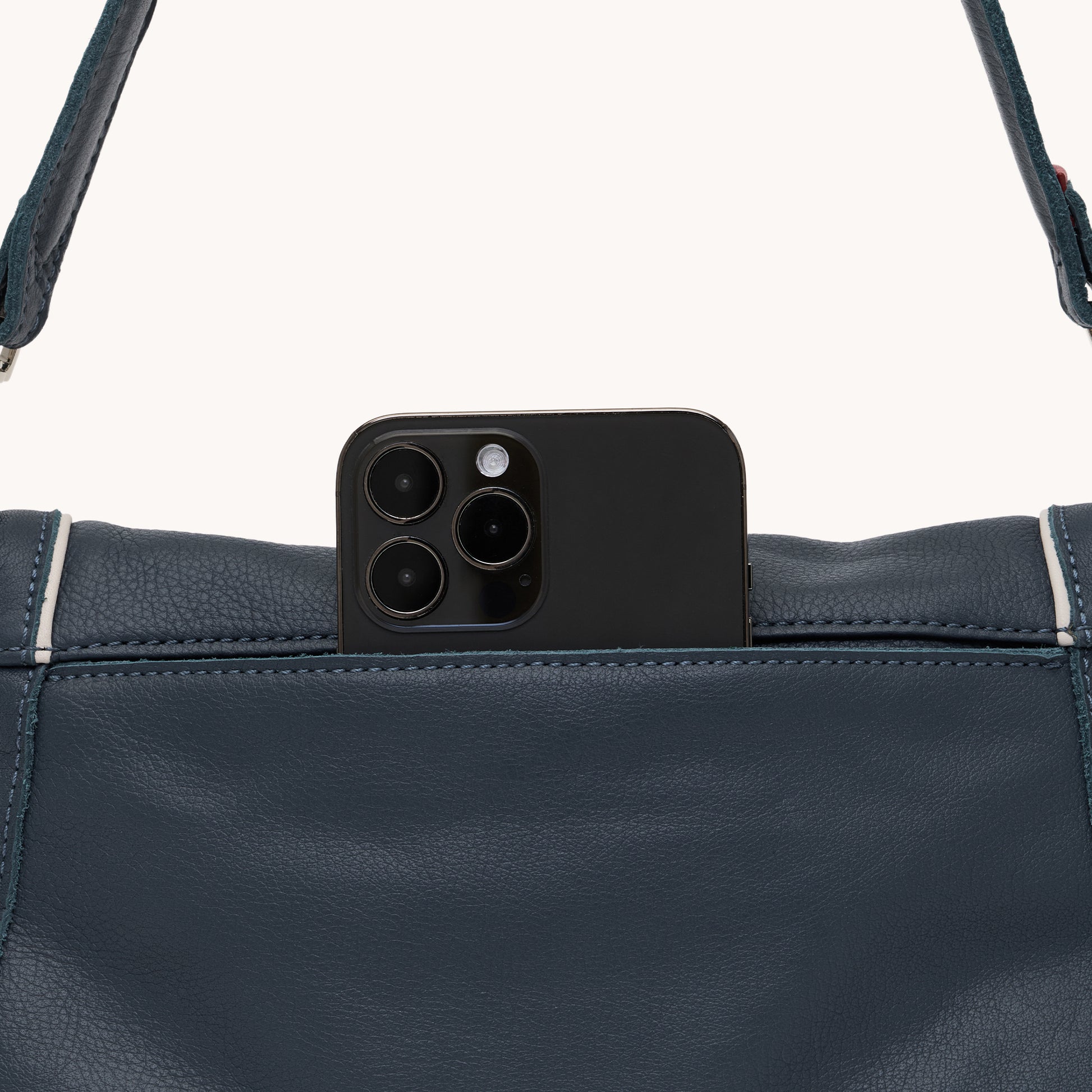 Beverly-Med-Nautical-Navy-S-Back-View-Detail