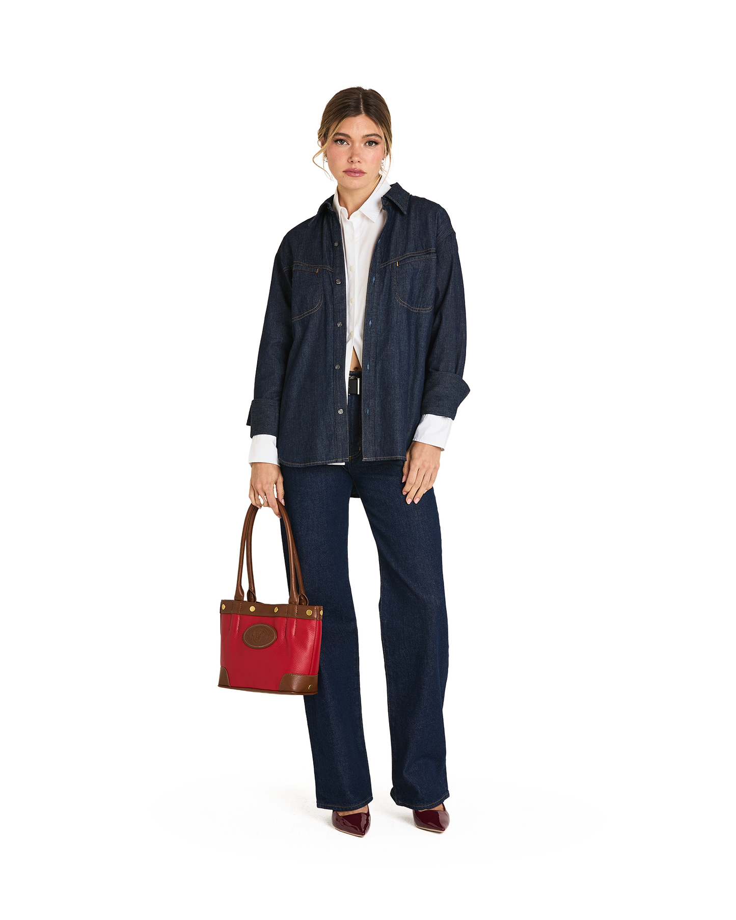 Model height is 5'9''